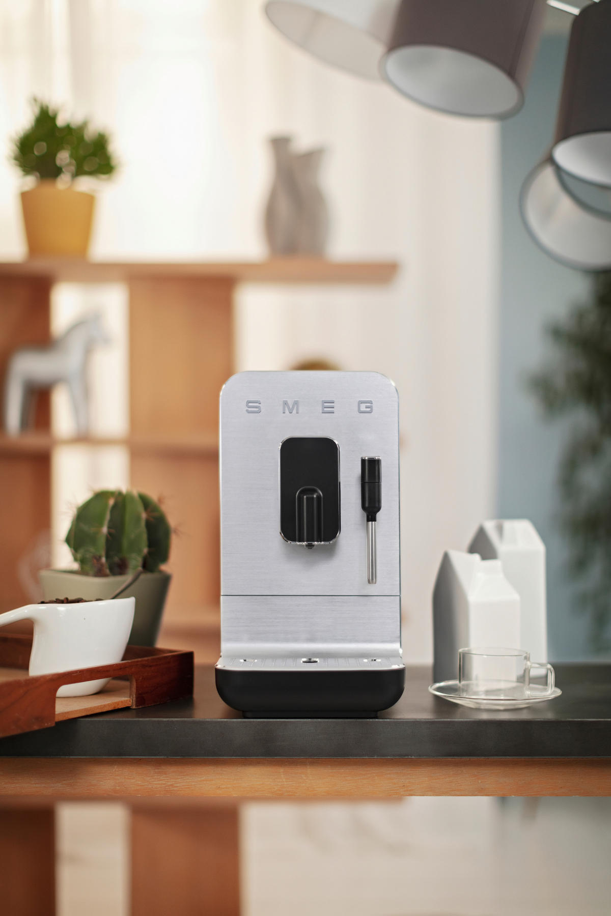 KAFFEEVOLLAUTOMAT 50'S STYLE  - Edelstahlfarben/Schwarz, Basics, Kunststoff/Metall (18/33,6/43,3cm) - SMEG