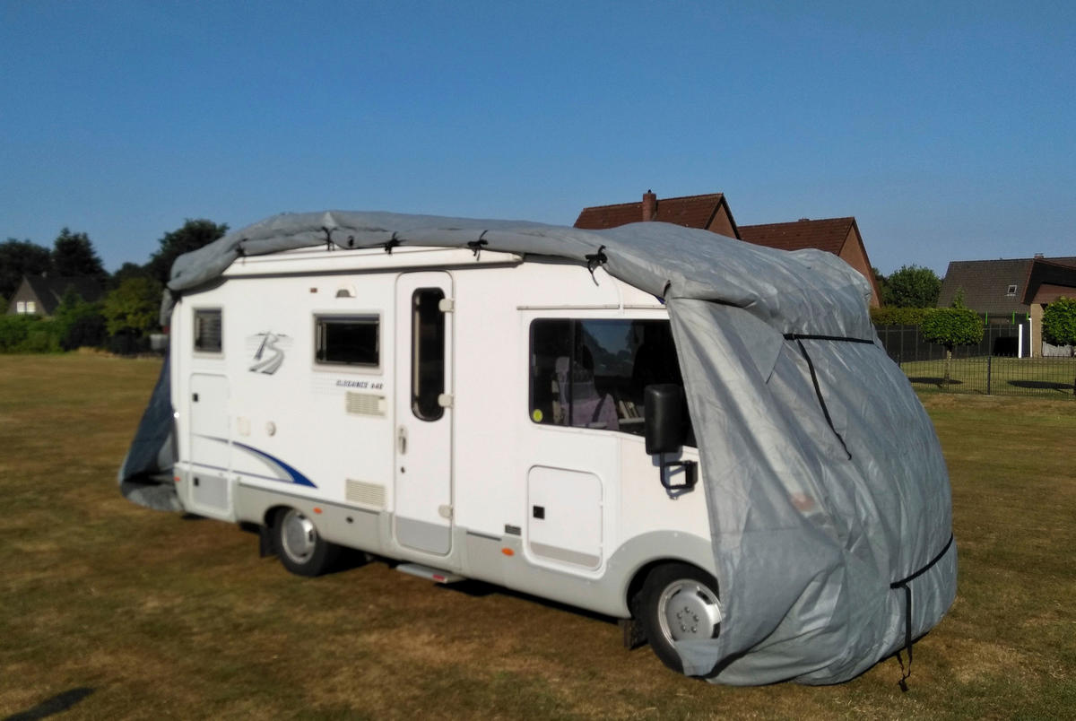 ZAKRÝVACÍ PLACHTA   - Basics, plast (235/275/610cm)