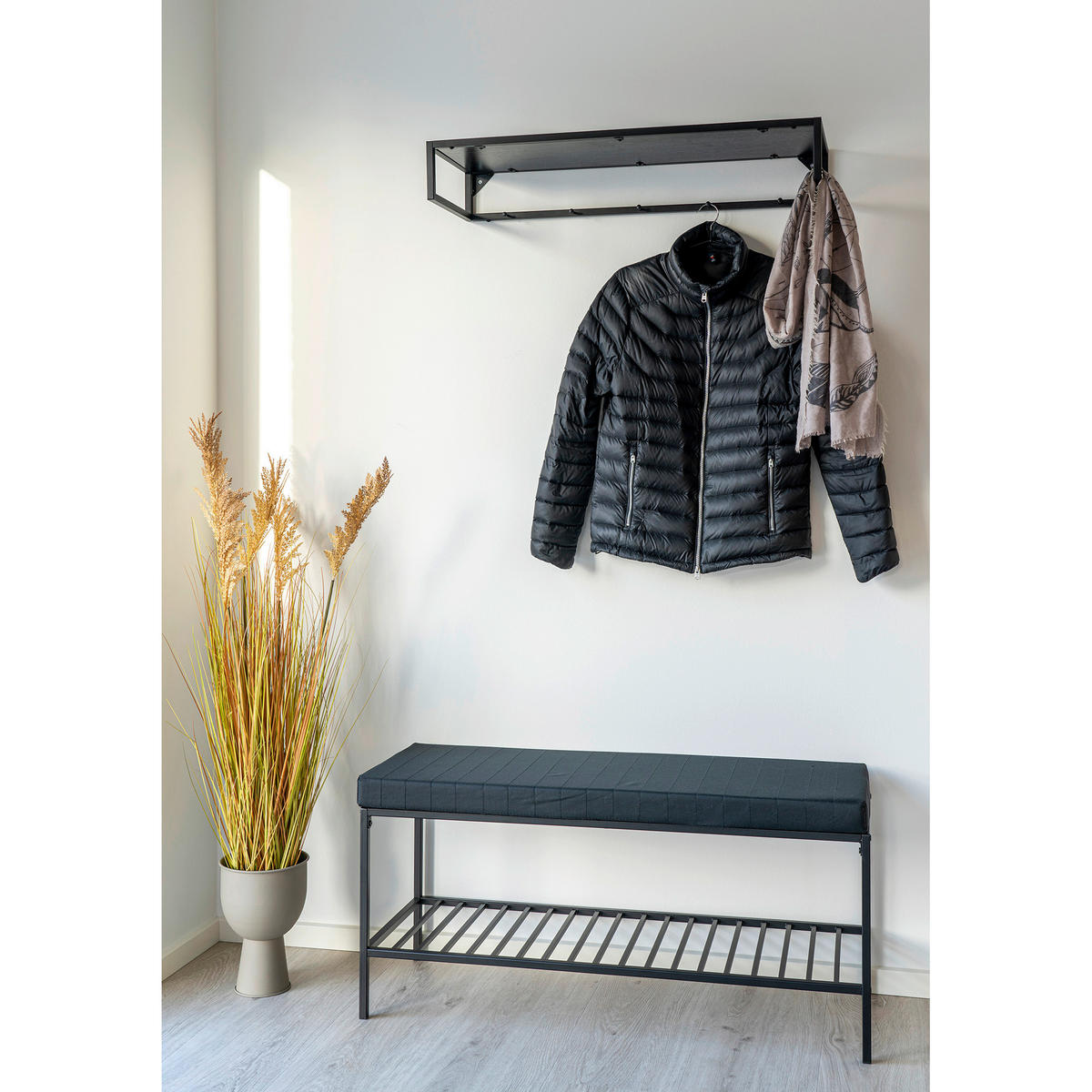 SCHUHBANK Schwarz  - Schwarz, Design, Textil/Metall (100/48,5/36cm) - MID.YOU