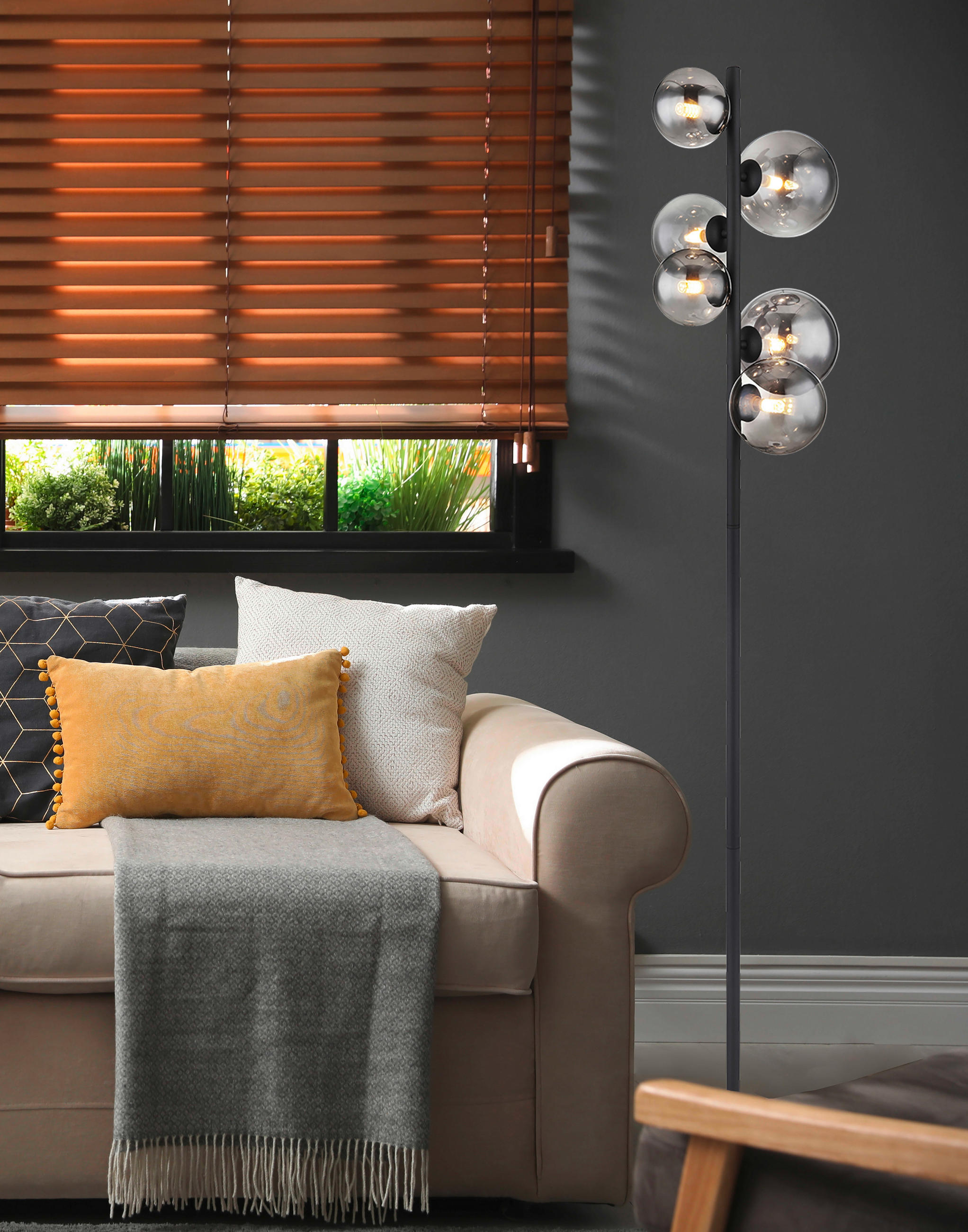 LED ÁLLÓLÁMPA - fekete, Design, Üveg/fém (28,5/155cm) - Globo