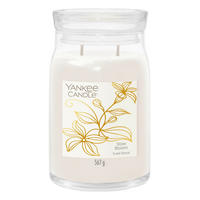 ILLATGYERTYA - fehér, Basics, paraffin (10/15.7/10cm) - Yankee Candle