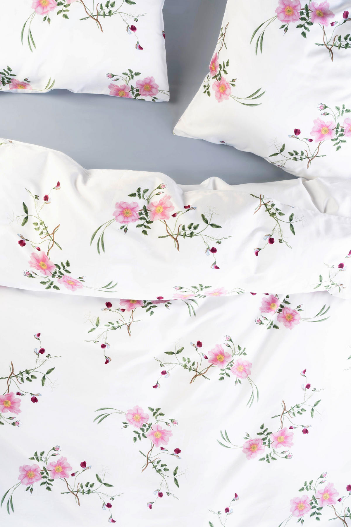 POSTELJNINA 135/200 cm saten bela  - bela, Konvencionalno, tekstil (135/200cm) - Essenza