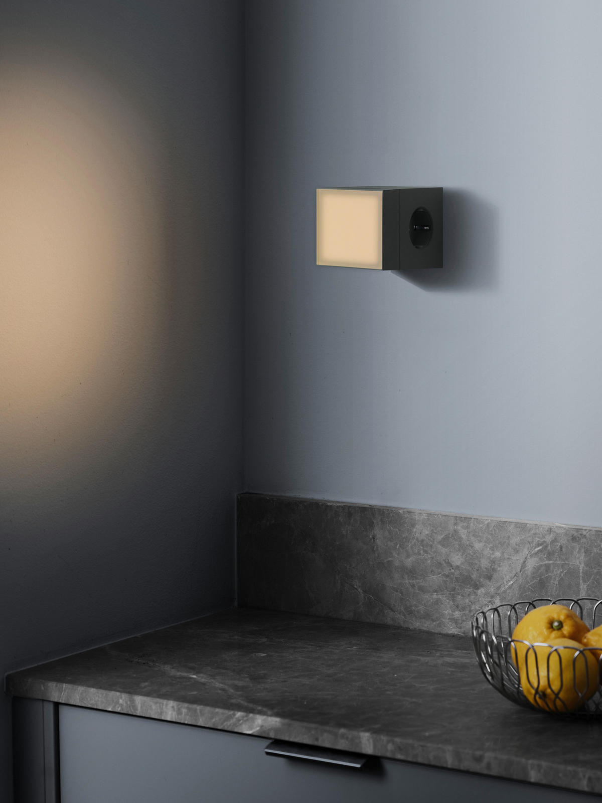 TAGESLICHTLAMPE Lamp 1 10/10 cm  - Waldgrün, Basics, Kunststoff (10/10cm) - AVOLT