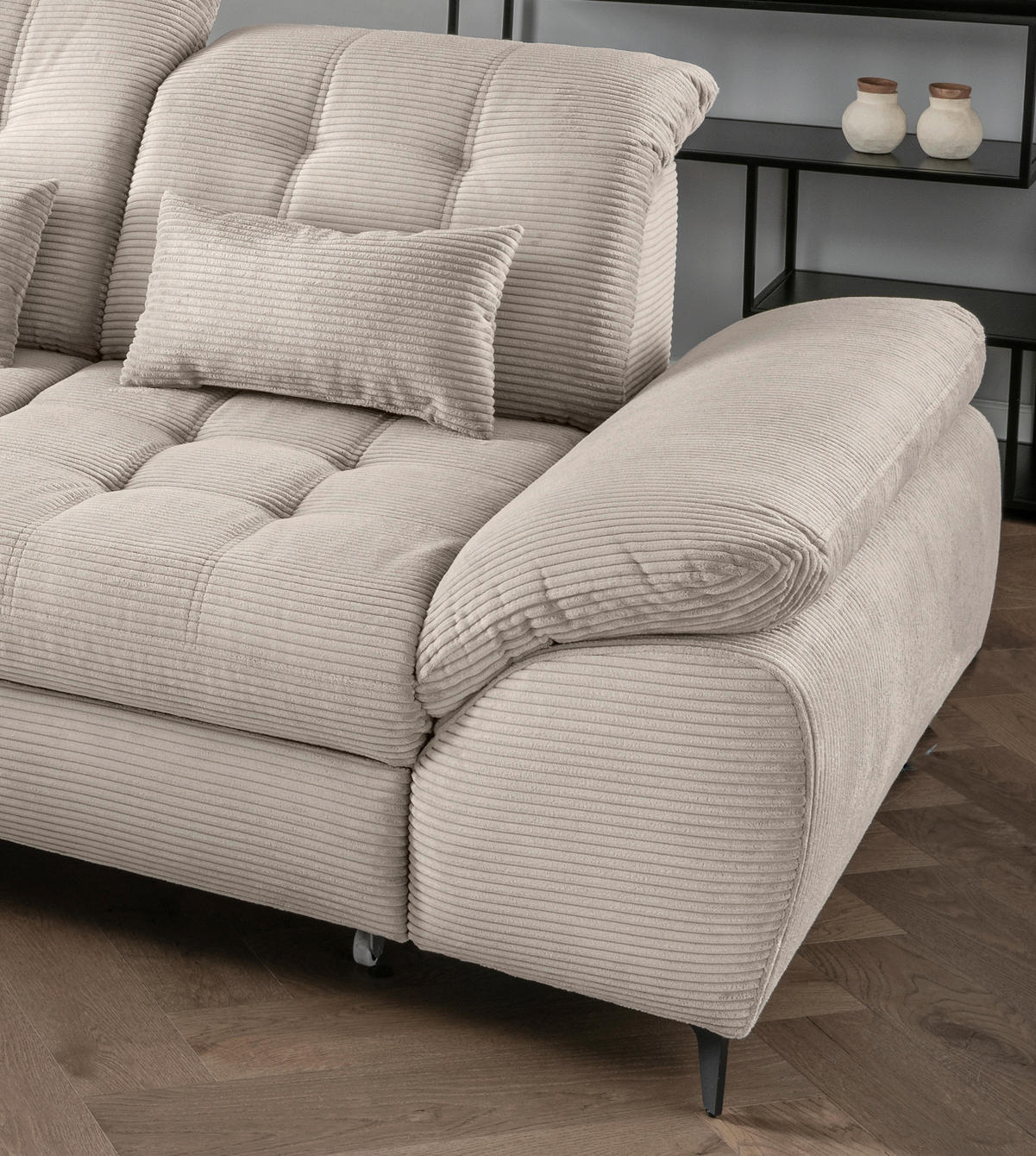 ECKSCHLAFSOFA  mit seitenverkehrt erhältlich, Rücken echt, Armteil links, Armteil rechts Cord Beige  - Beige/Schwarz, MODERN, Textil/Metall (189/273cm) - Livetastic