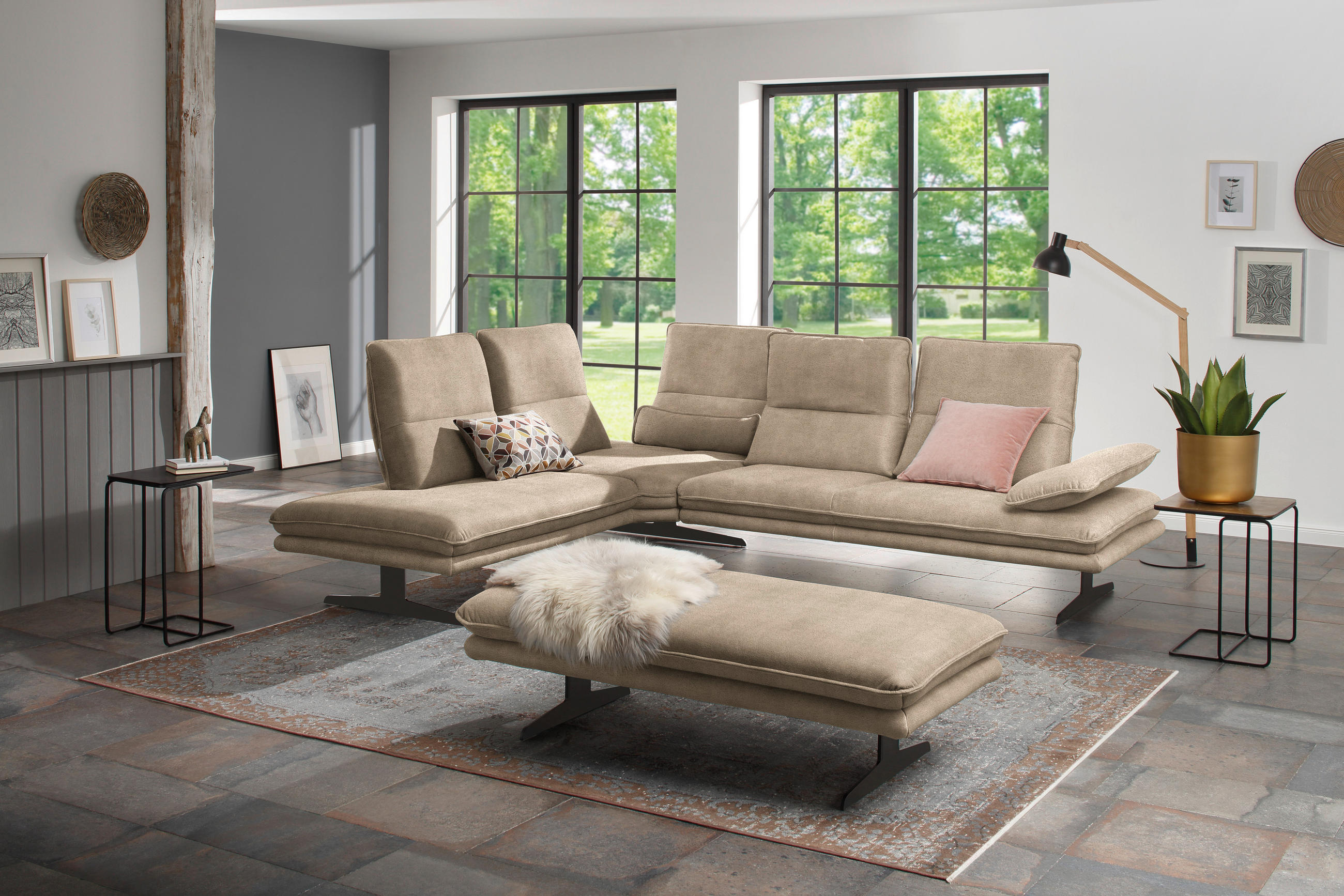 ECKSOFA in Mikrofaser Taupe  224/284 cm  - Taupe/Schwarz, Design, Textil/Metall (224/284cm) - Chilliano