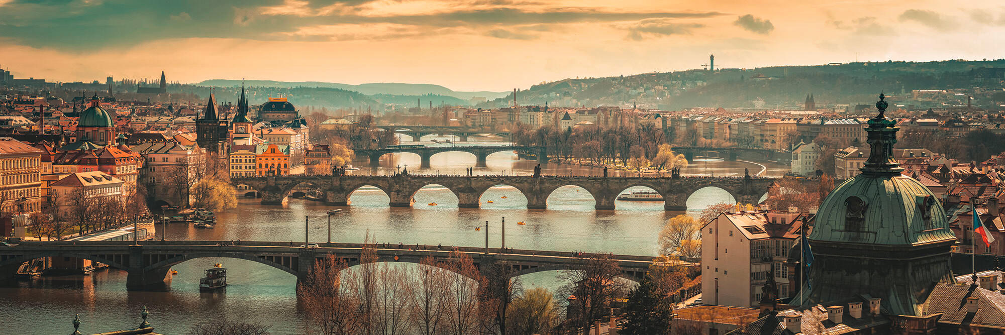 OBRAZ NA PLÁTNĚ PRAHA, města, 180/60/3 cm - vícebarevná, Design, dřevo/papír (180/60/3cm) - Euroart