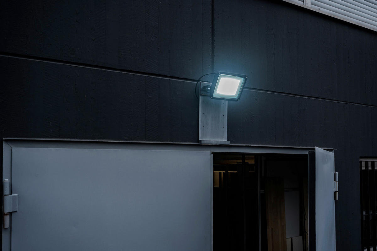 LED-Baustrahler 5800LM  - Basics (6/22,5/26,5cm) - Brennenstuhl