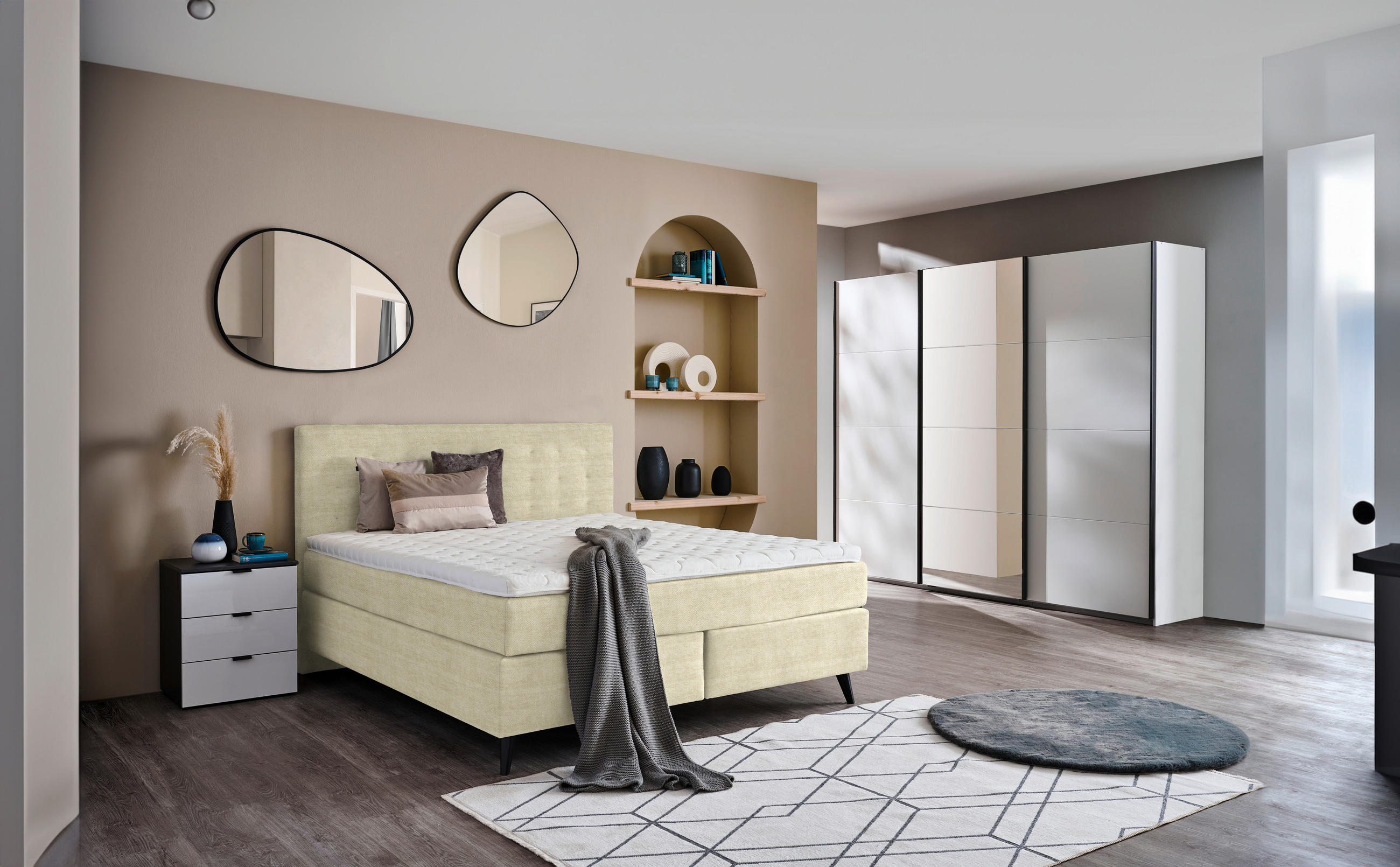 BOXSPRINGBETT 180/200 cm  in Beige  - Beige/Schwarz, Konventionell, Holz/Textil (180/200cm) - Voleo
