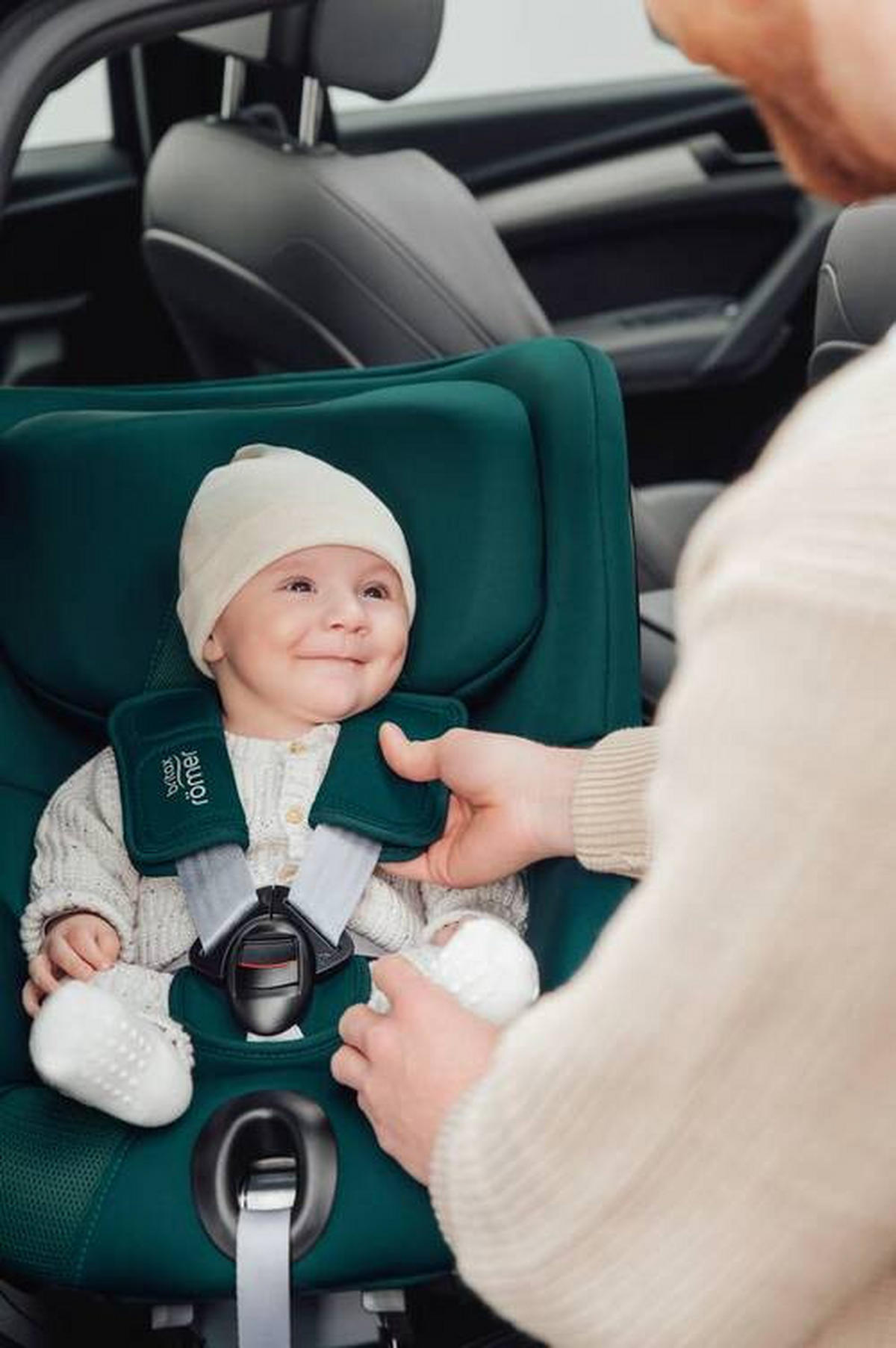 REBOARDER-KINDERSITZ DUALFIX 5Z MIT VARIO BASE 5Z  - Dunkelgrün, Basics, Textil - Britax Römer