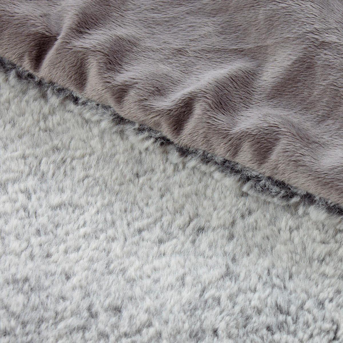 KOŽEŠINOVÁ DEKA, polyester, 150/200 cm - šedá, Konvenční, textil (150/200cm) - Novel