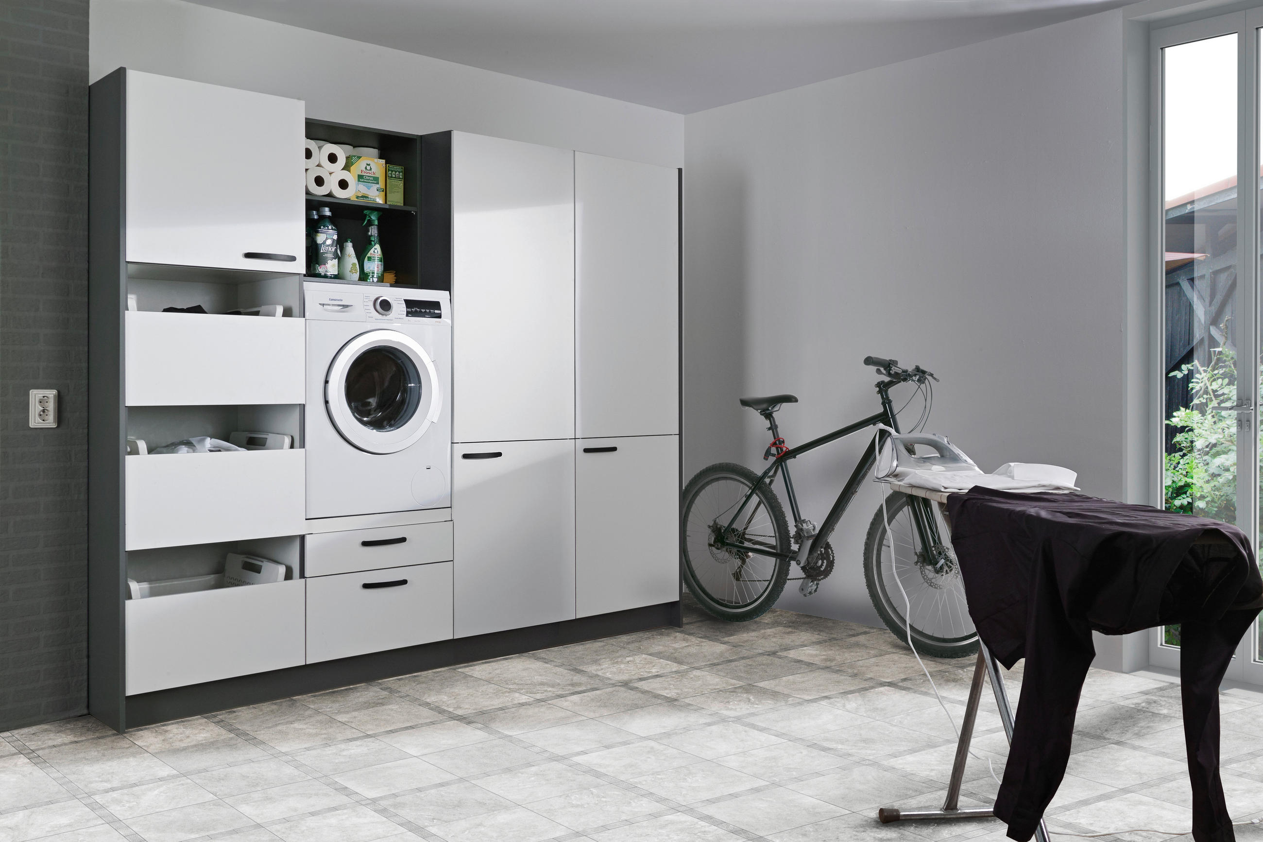 GOSPODINJSKA SOBA   - bela/antracit, Moderno, leseni material (233,2/207/65cm) - Welnova