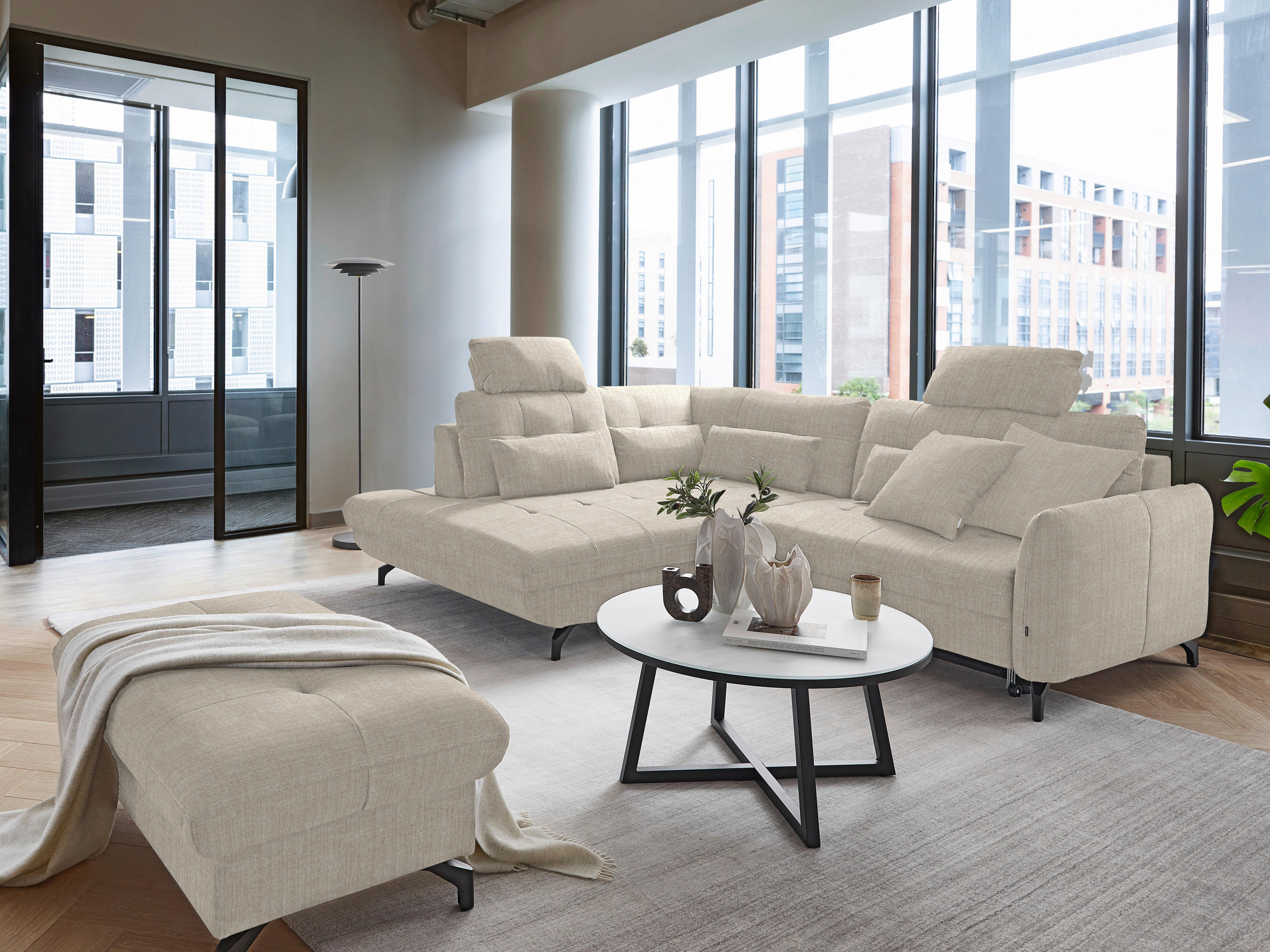 ECKSOFA in Flachgewebe, Leinenoptik Beige  - Beige/Schwarz, Design, Textil/Metall (208/247cm) - Xora