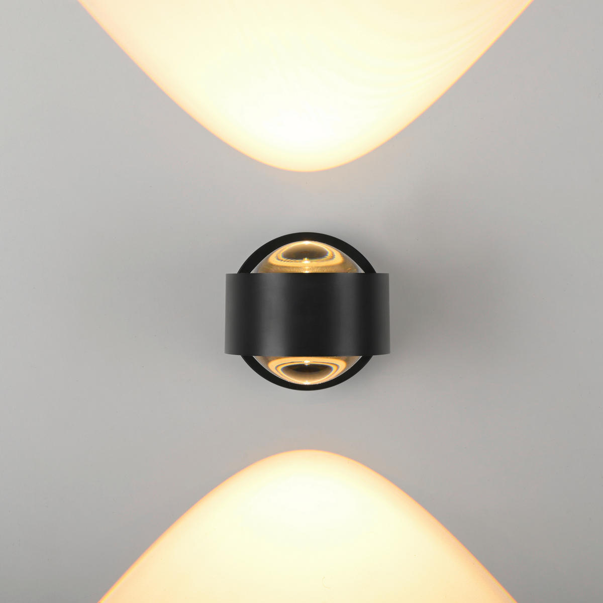 AKKU-WANDLEUCHTE - Weiß, KONVENTIONELL, Kunststoff/Metall (12,4/9/9cm)