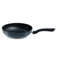 PÁNEV NA SMAŽENÍ  20 cm  - černá, Basics, kov (20cm) - Fissler
