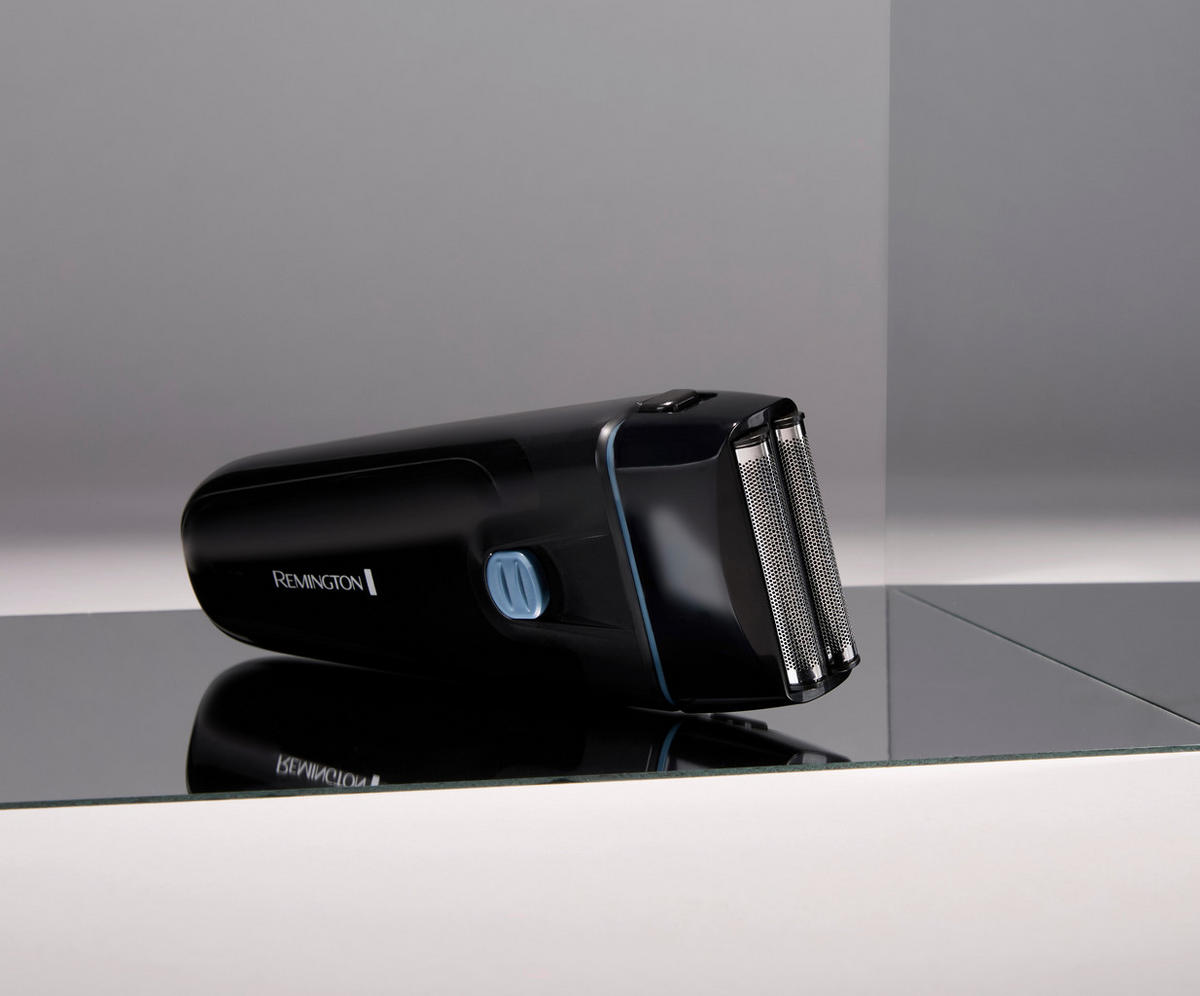 HERRENRASIERER Herrenrasierer  - Schwarz, Basics, Kunststoff (5/4/15cm) - Russell Hobbs