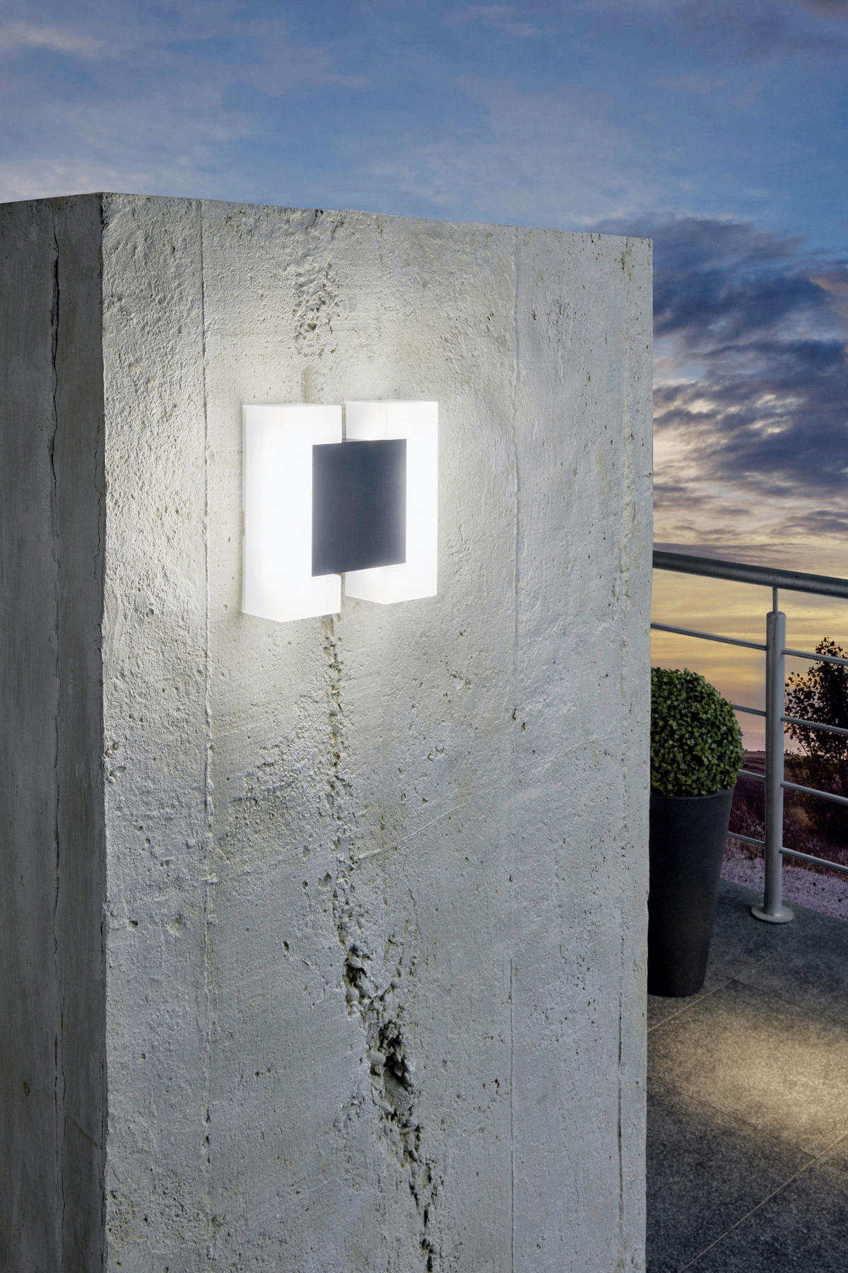 AUßENWANDLEUCHTE 18/6/18 cm   - Anthrazit/Weiß, Design, Kunststoff/Metall (18/6/18cm) - Eglo