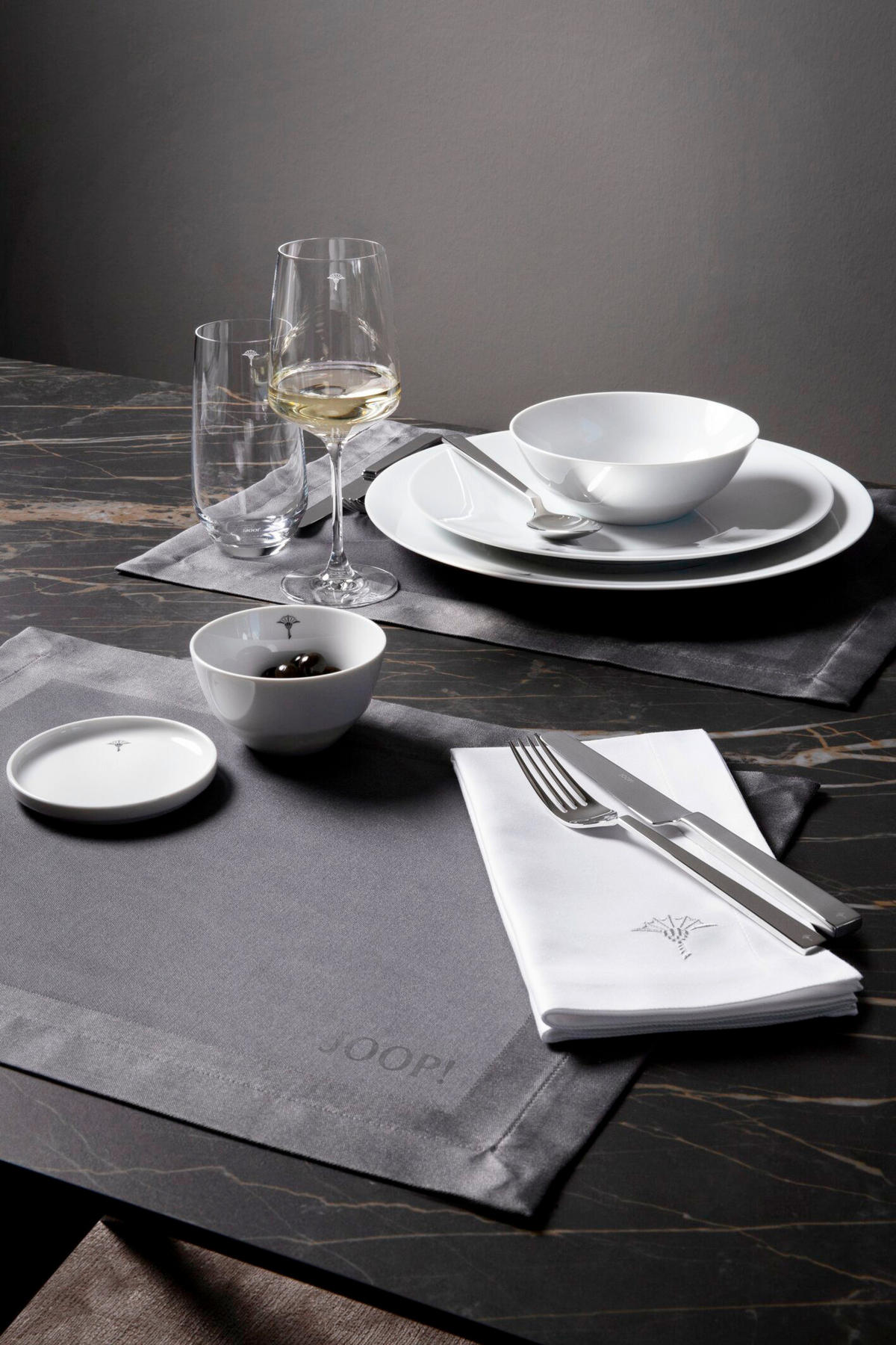 SERVIETA IZ BLAGA 50/50 cm bela  - bela, Basics, tekstil (50/50cm) - Joop!