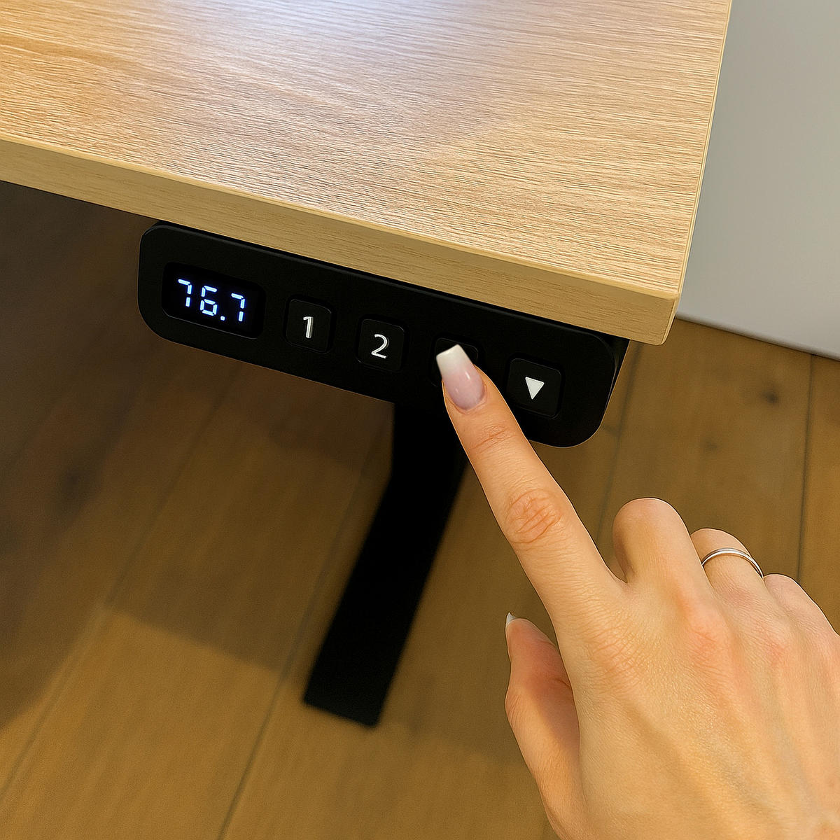 SCHREIBTISCH 138/60/72,7-117,2 cm Eichefarben höhenverstellbar  - Eichefarben/Schwarz, Basics, Holzwerkstoff/Kunststoff (138/60/72,7-117,2cm) - MID.YOU