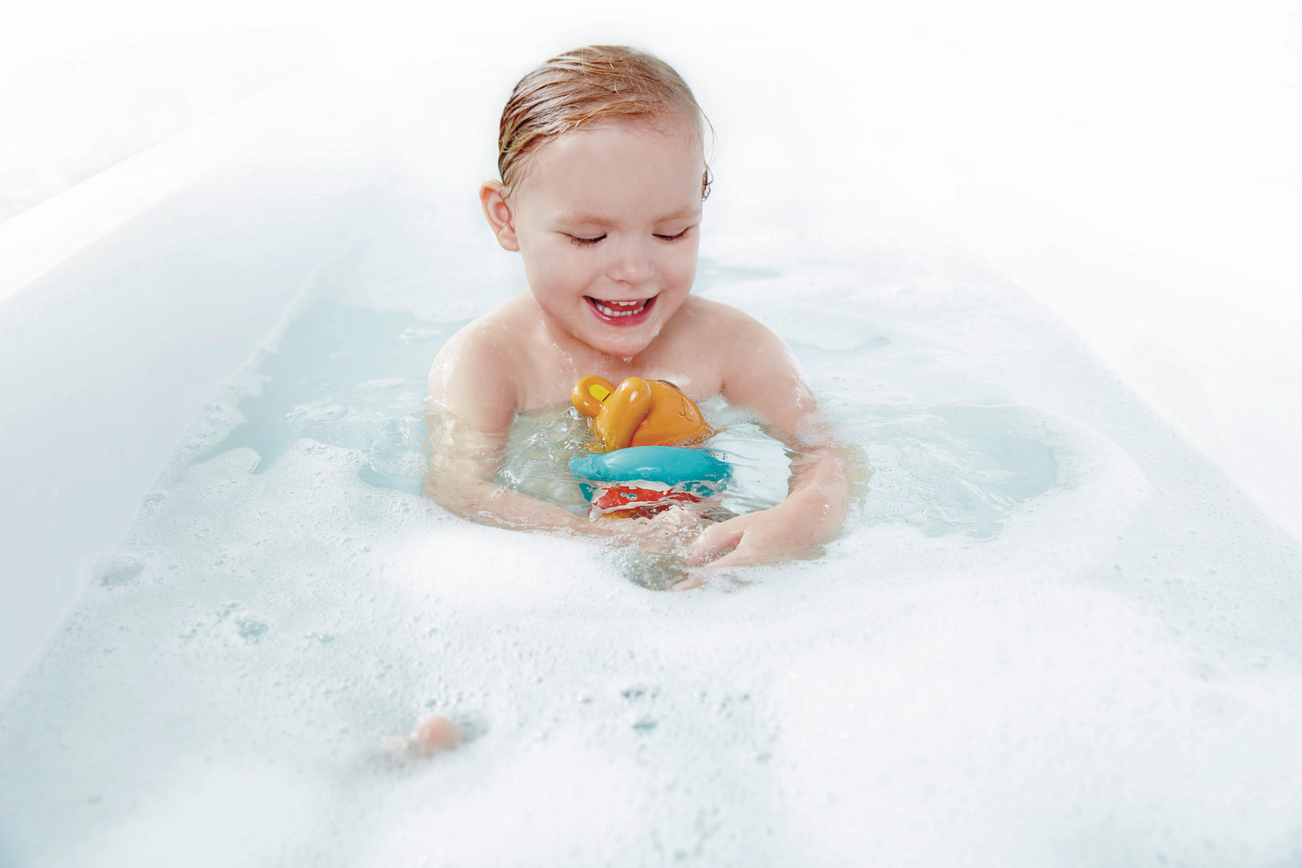 BADESPIELZEUG - Multicolor, Basics, Kunststoff (9,8/10/10cm) - Hape