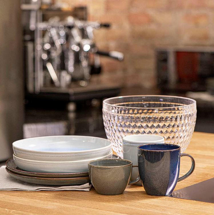 KAFFEEBECHER CRAFTED  350 ml   - Dunkelblau, LIFESTYLE, Keramik (350ml) - like.Villeroy & Boch