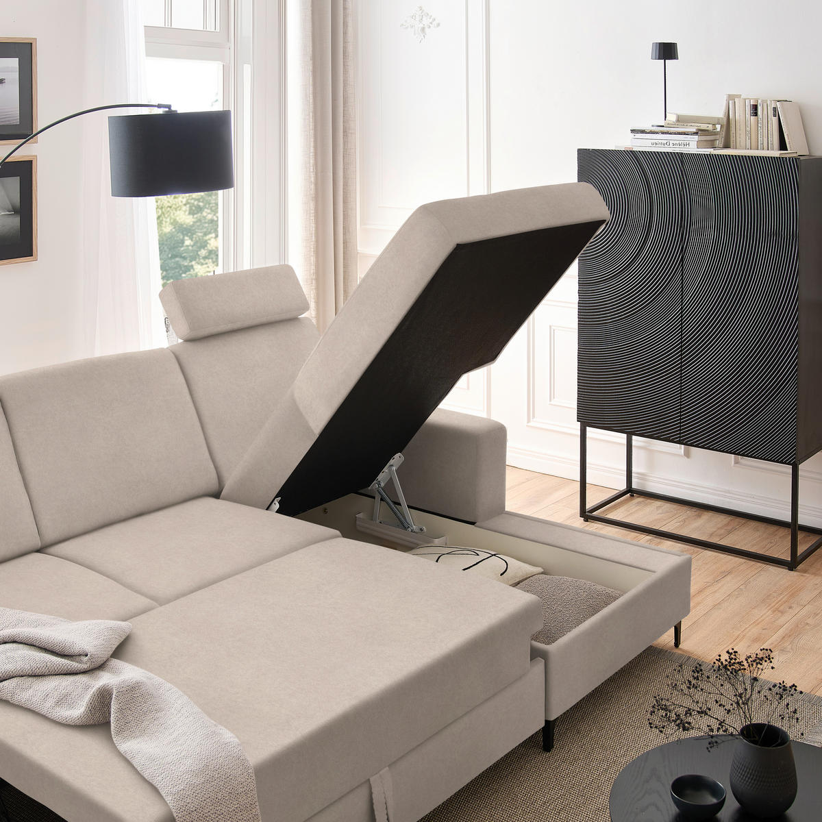ECKSOFA in Velours Beige  - Beige/Schwarz, Konventionell, Textil/Metall (247/167cm) - Stylife