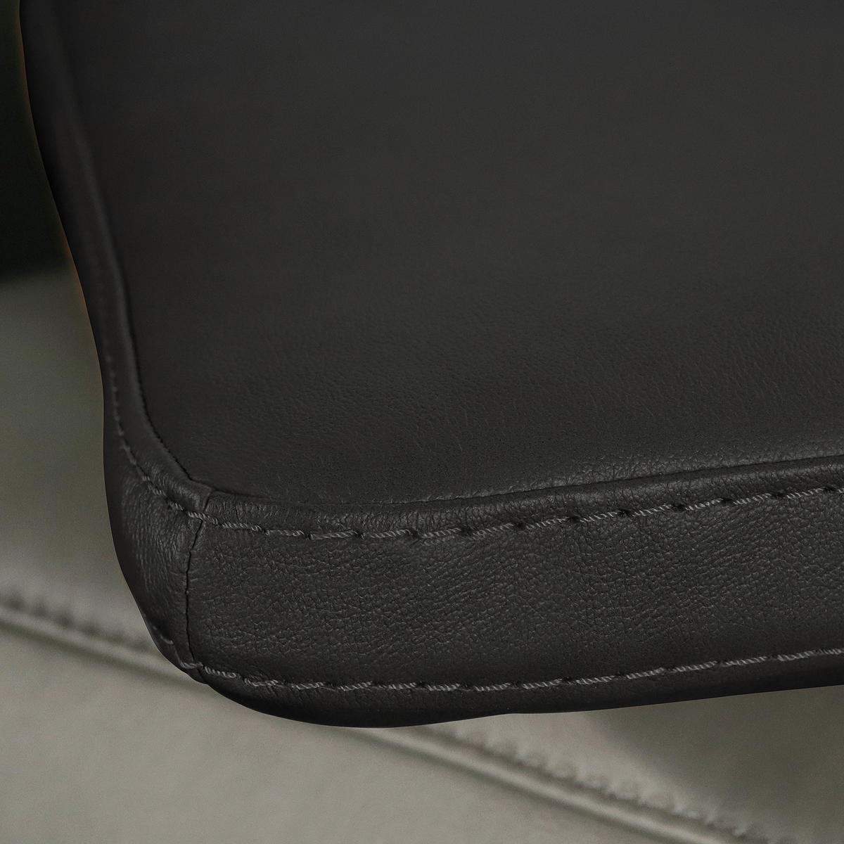 ZIERKISSEN   52/42/7 cm  - Schwarz, Design, Leder (52/42/7cm) - Livetastic