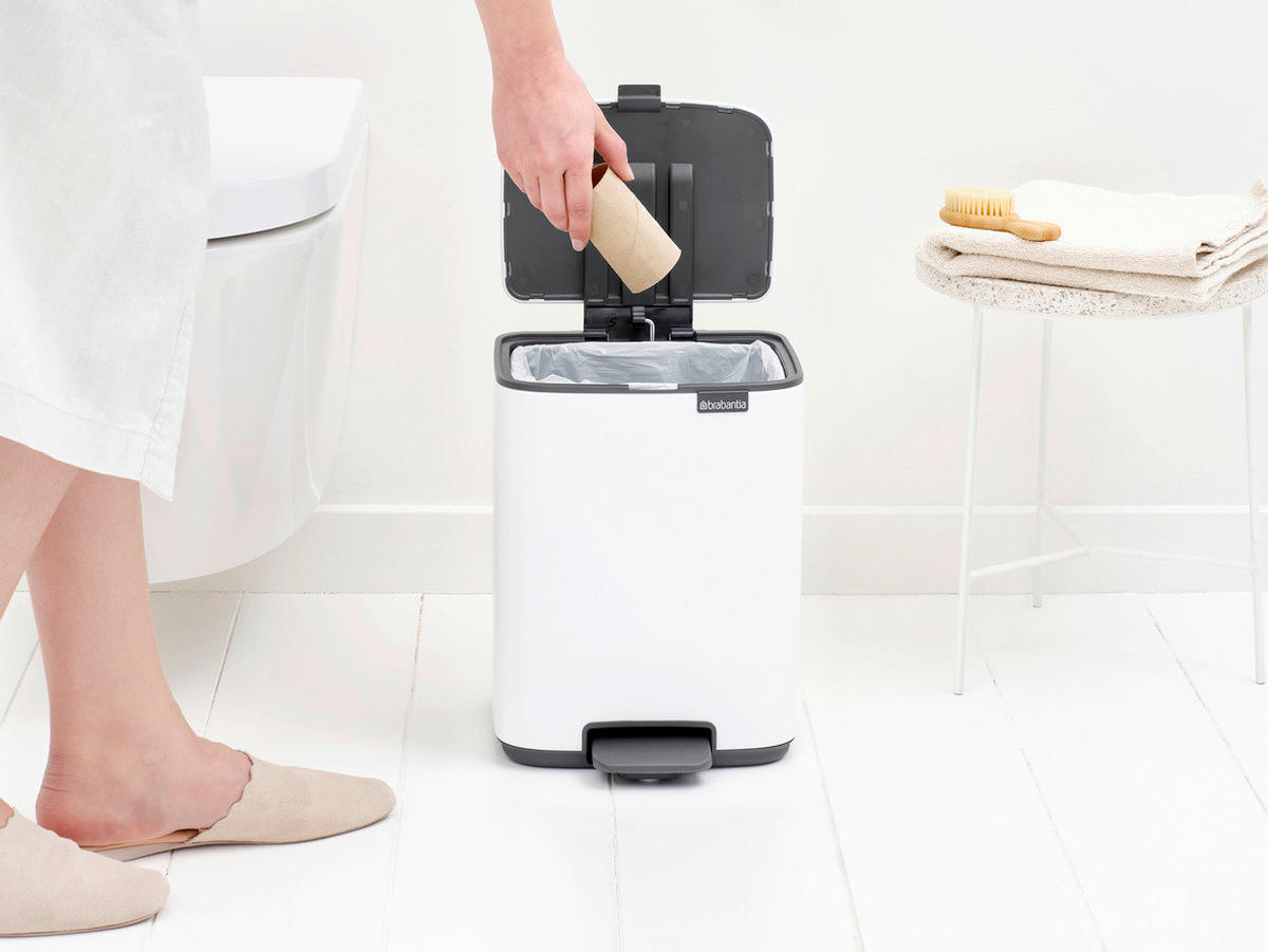 KOŠ S NOŽNOM PAPUČICOM  7 l  Bo  - bijela/antracit, Basics, metal/plastika (24,2/31/24,2cm) - Brabantia