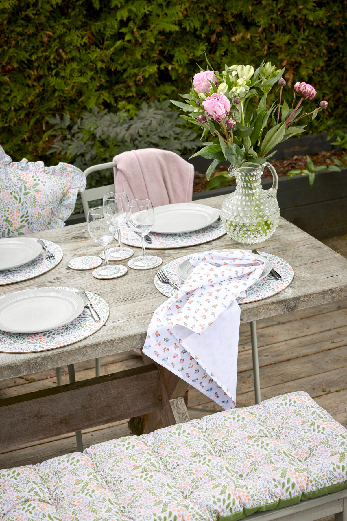 BORDSTABLETT Karin trä multicolor  - multicolor, Basics, trä (38/38/0.3cm)