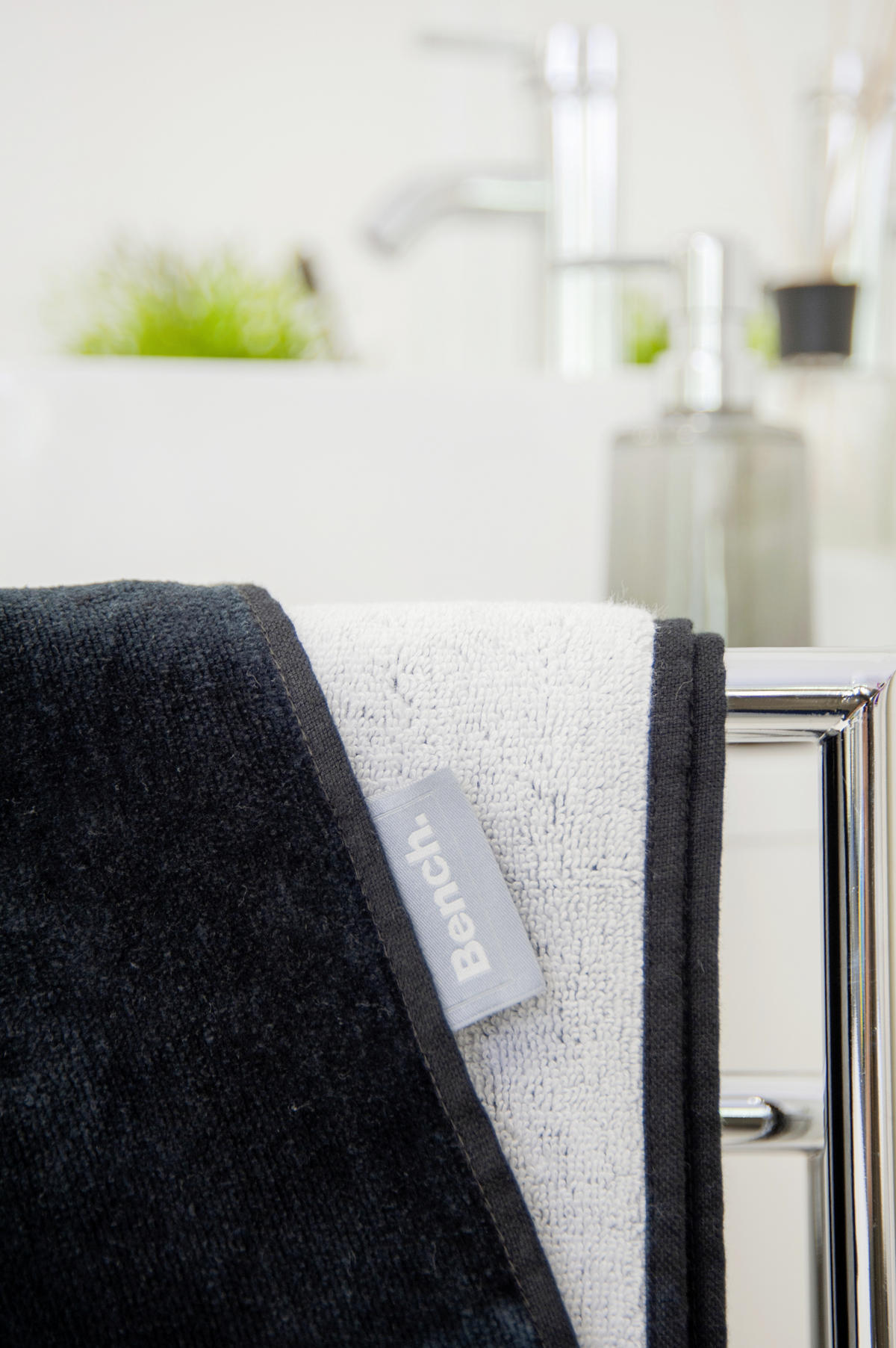 STRANDTUCH Schwarz, Weiß 80/180 cm  - Schwarz/Weiß, KONVENTIONELL, Textil (80/180cm) - Bench