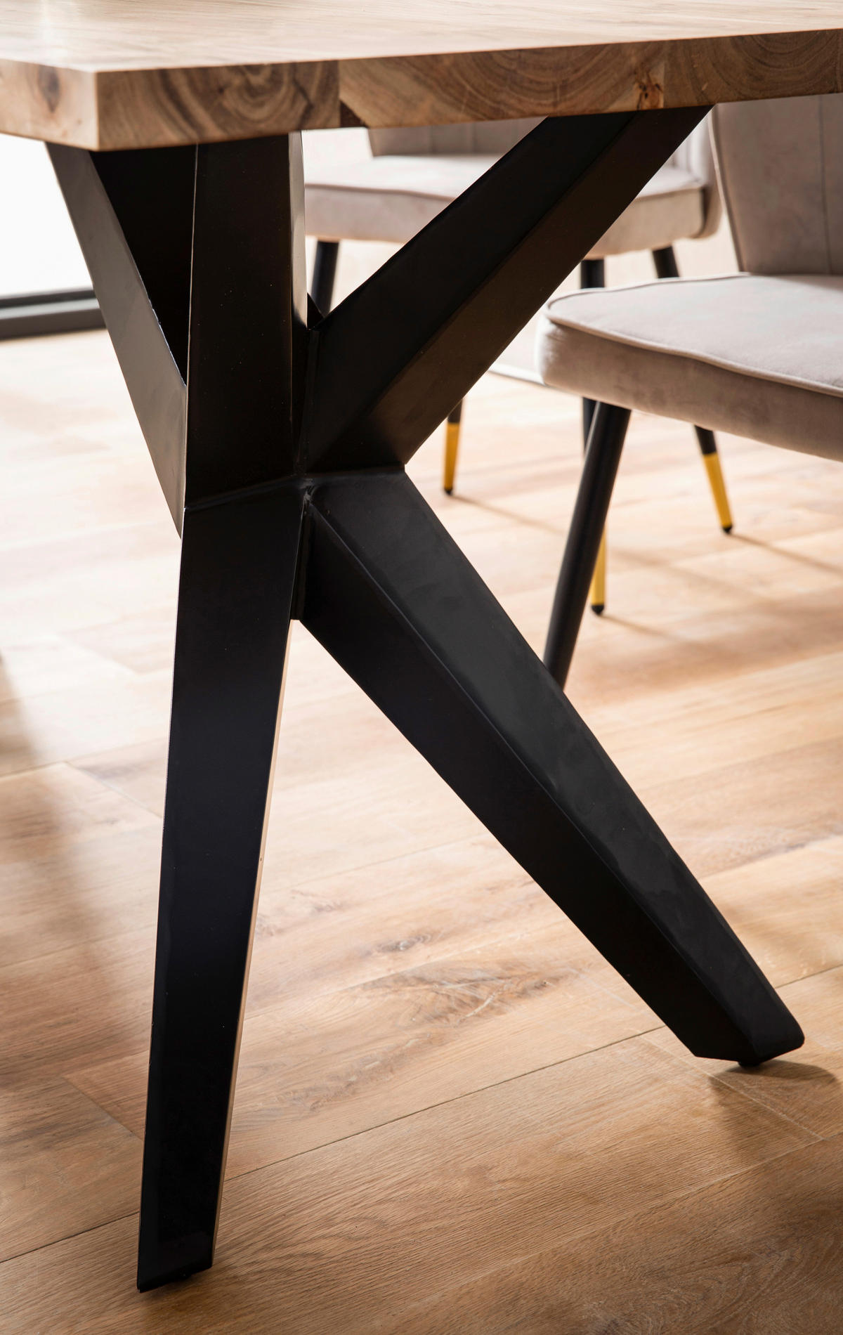 JEDÁLENSKÝ STÔL, akácia, farba akácie, 120/60/76 cm - čierna/farba akácie, Design, kov/drevo (120/60/76cm) - Livetastic