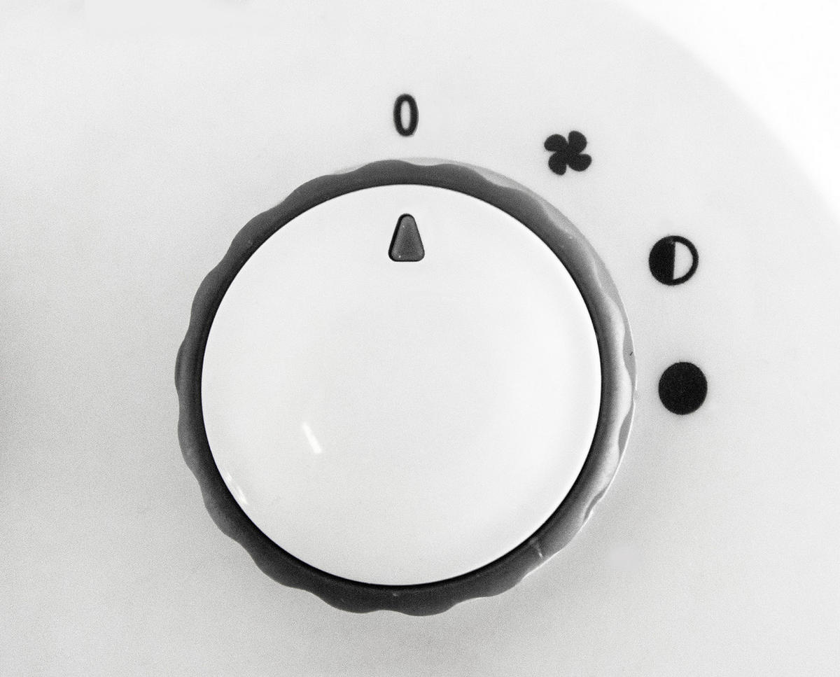 LUFTKÜHLER - Weiß, Basics, Kunststoff (19/25/13cm) - Trisa Electronics