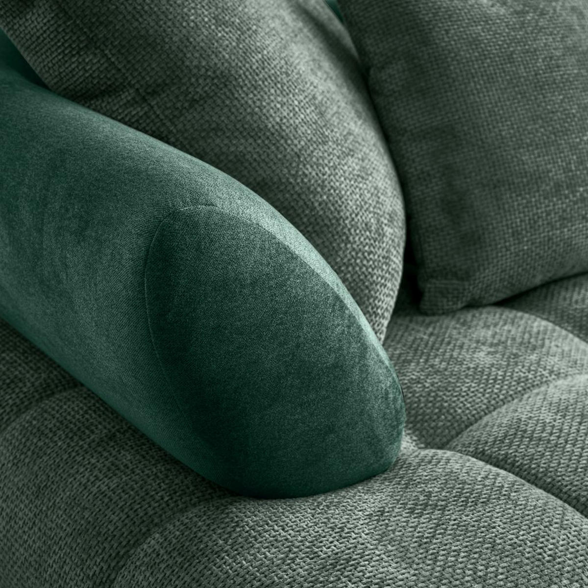 ECKSOFA in Chenille Dunkelgrün  - Dunkelgrün/Schwarz, Modern, Textil/Metall (262/184cm) - MID.YOU