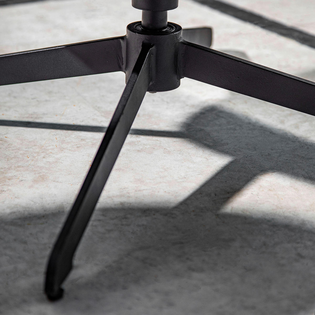 FÅTÖLJ i textil svart  - svart, Klassisk, textil (76/103/93cm) - Livetastic