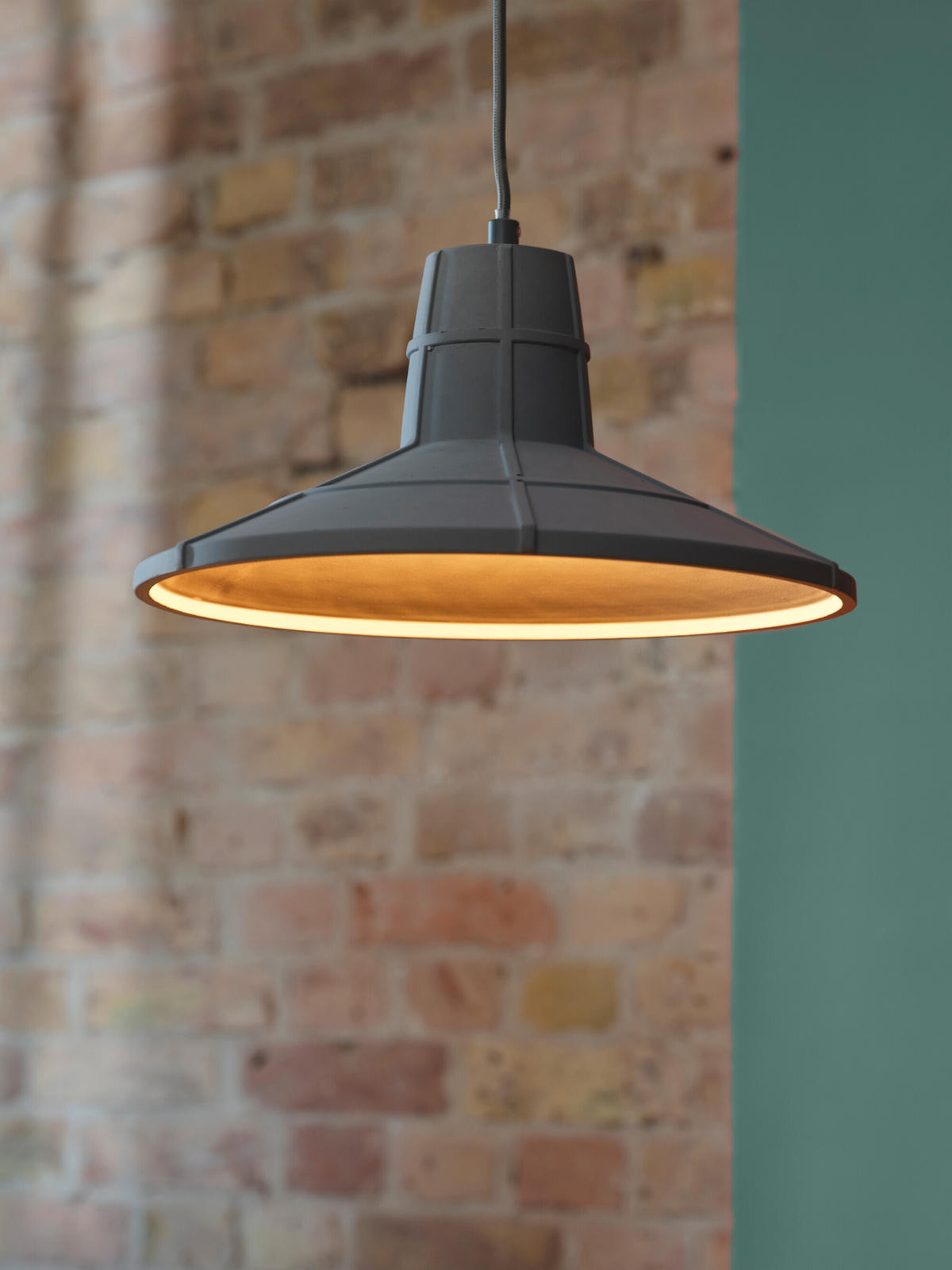 PENDELLEUCHTE 32,5/121,5 cm   - Dunkelgrau, KONVENTIONELL, Stein/Metall (32,5/121,5cm) - Ledvance