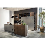 EINBAUKÜCHE   - Edelstahlfarben/Nussbaumfarben, Design, Holzwerkstoff/Kunststoff - Dieter Knoll