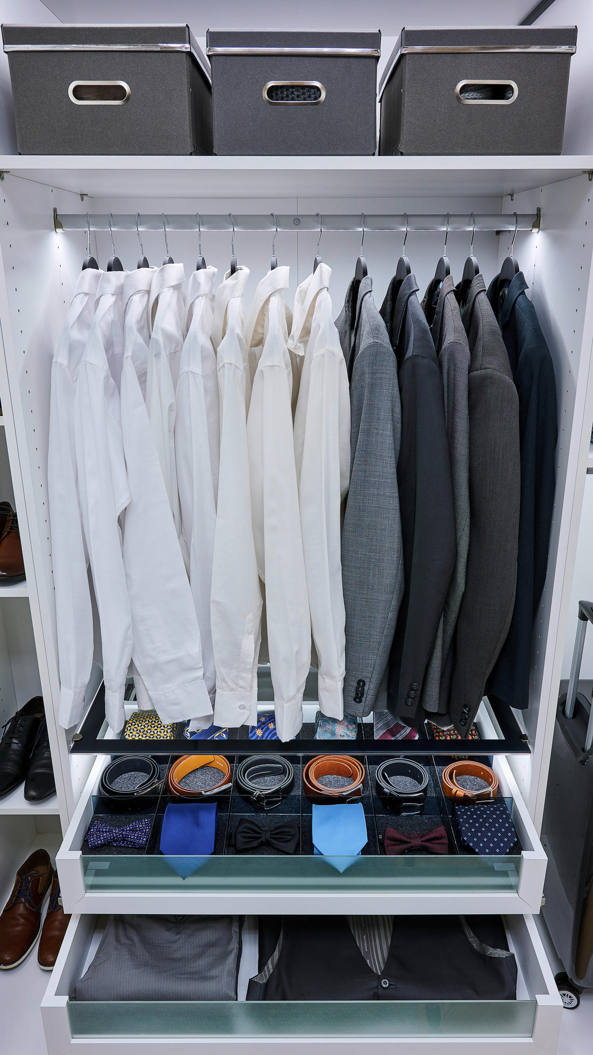 KORPUS ORMARA ZA ODJEĆU  bijela  91/242/57 cm    - bijela, Konvencionalno, drvni materijal (91/242/57cm) - Hom`in