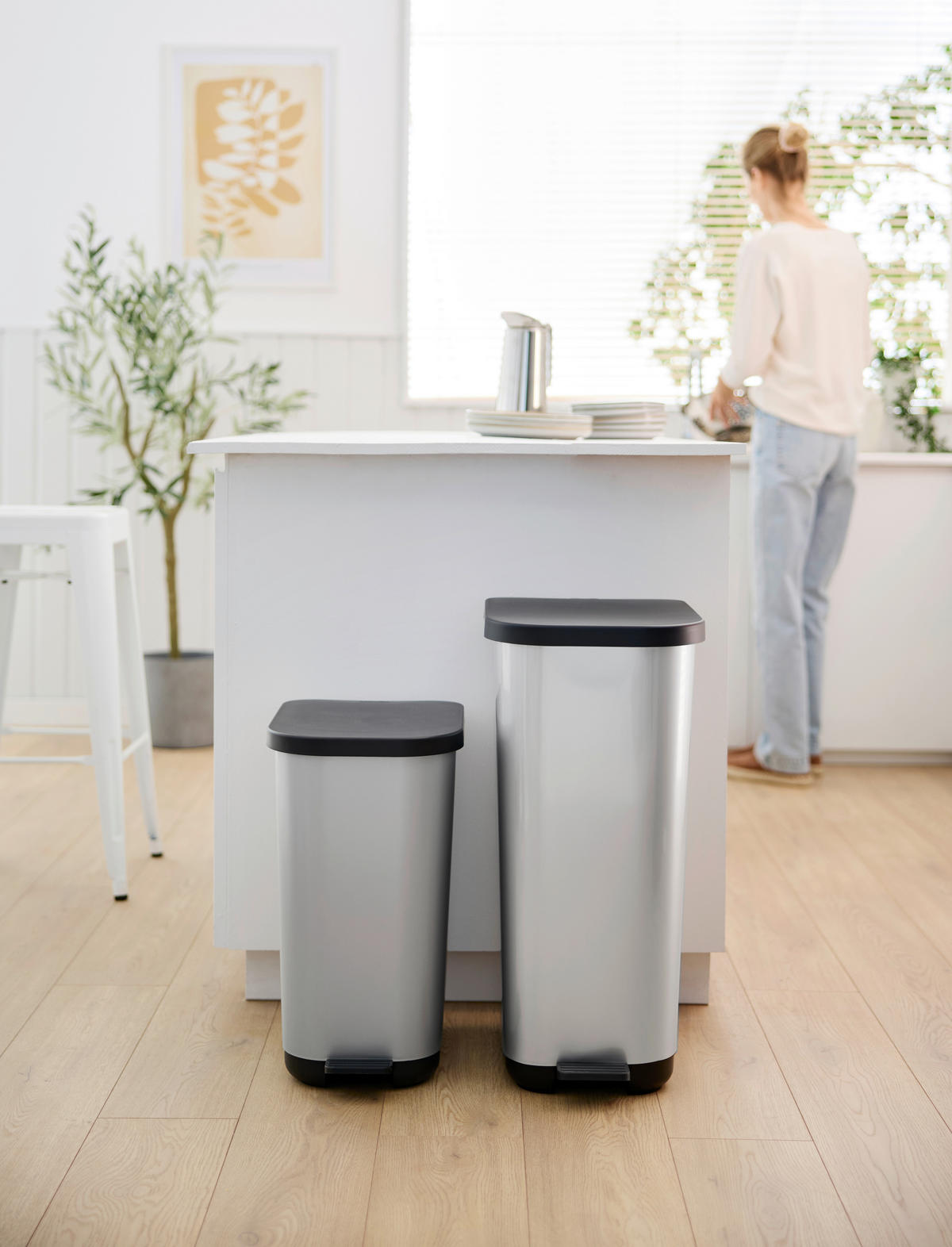 TRETEIMER Ribo 55 L  - Grau Hochglanz/Silberfarben, KONVENTIONELL, Kunststoff (42,3/31,7/67,6cm) - Rotho