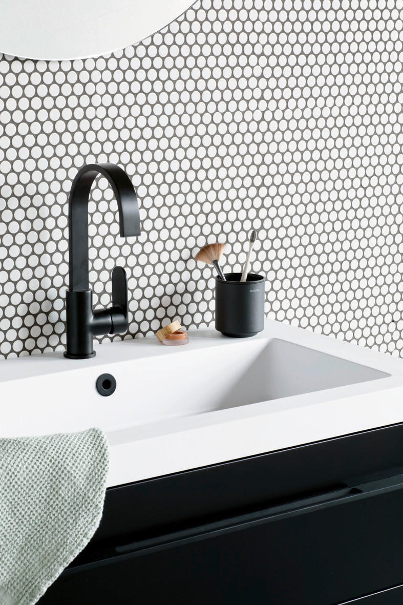 KUPATILSKA ČAŠA  siva  metal, plastika  - siva, Osnovno, metal/plastika (8.1/9.4/8.1cm) - Brabantia