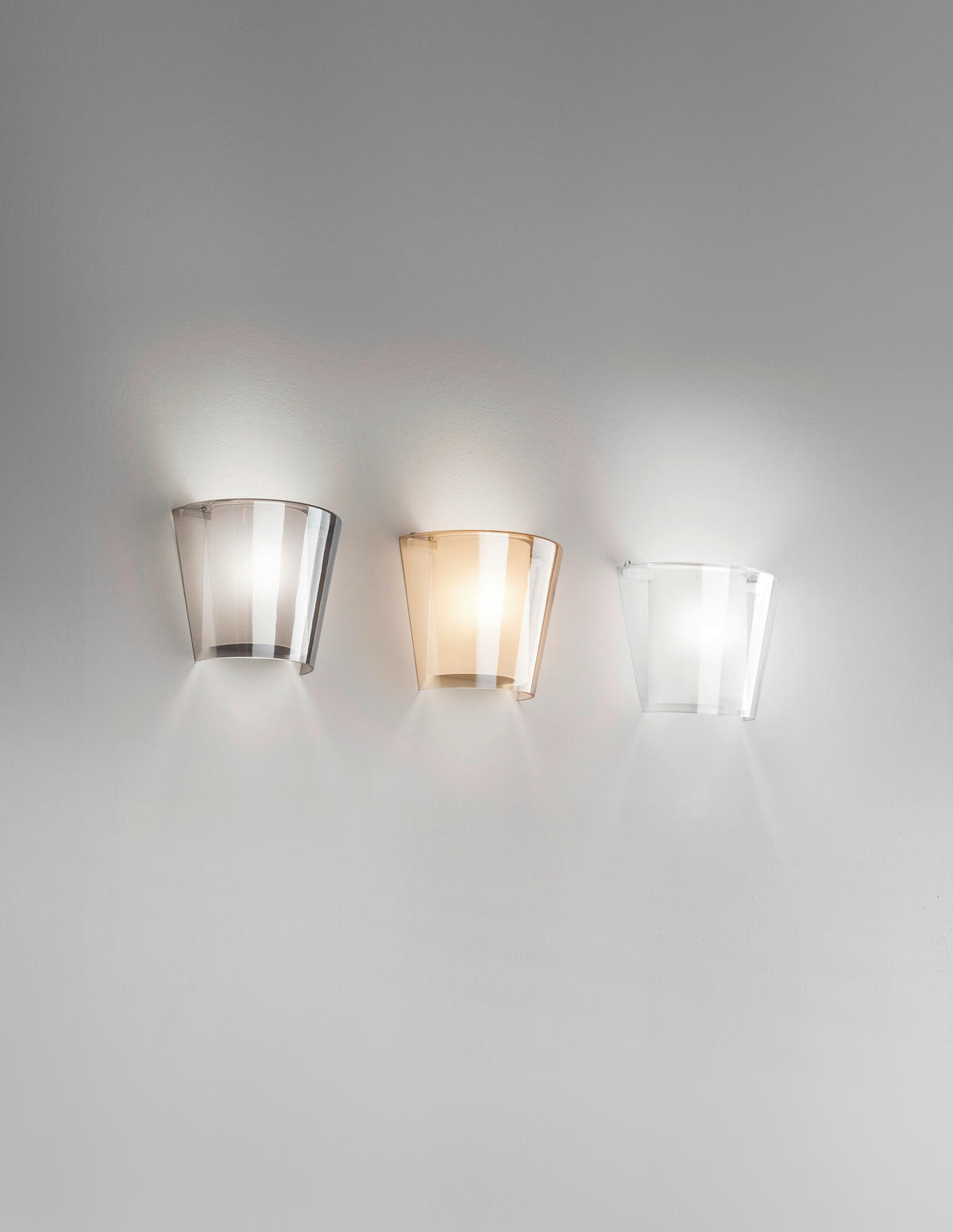 WANDLEUCHTE VIKI 28,5/14,5/23,5 cm   - Bernsteinfarben, Design, Glas/Metall (28,5/14,5/23,5cm) - Fabas Luce
