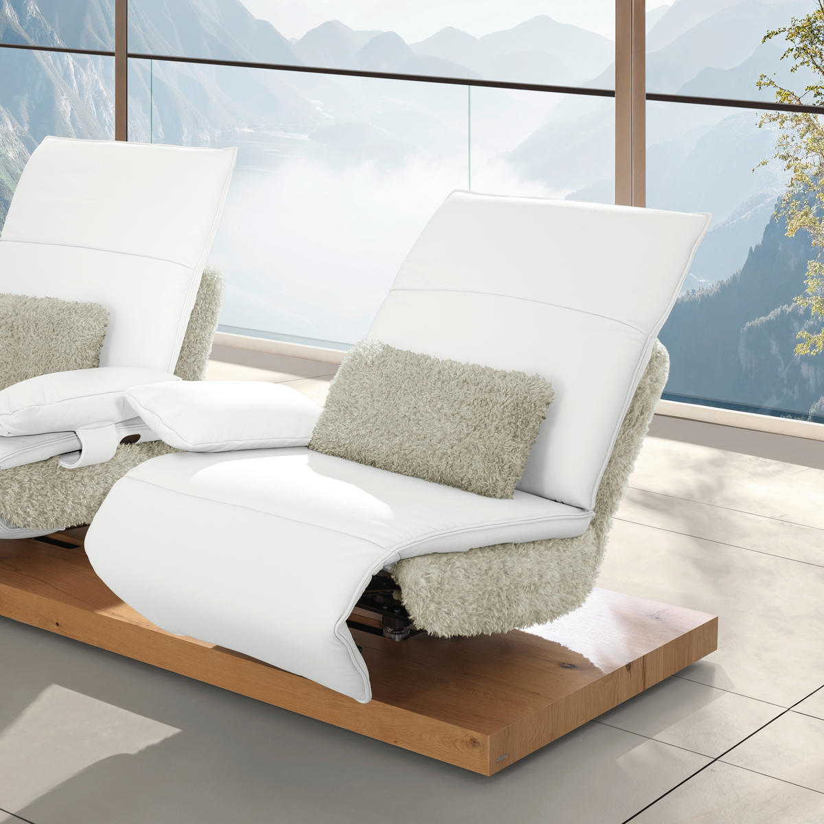 2-SITZER-SOFA Hochflor Echtleder Weiss  - Weiss/Schwarz, Design, Leder/Holz (240/65/104cm) - Koinor