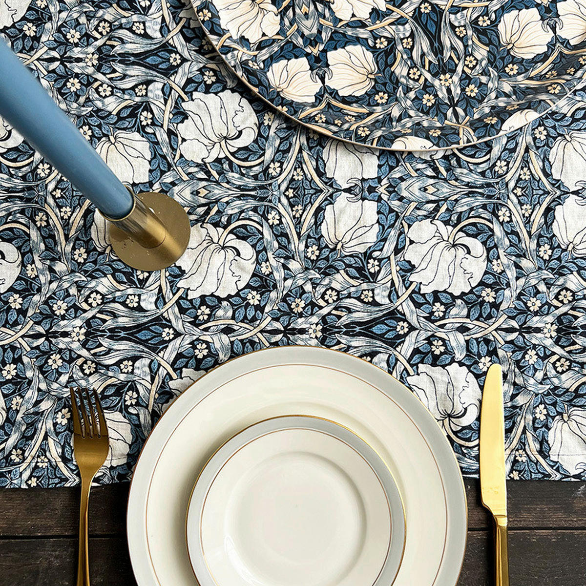 TISCHLÄUFER Textil Blau 45/145 cm  - Blau, Basics, Textil (45/145cm)