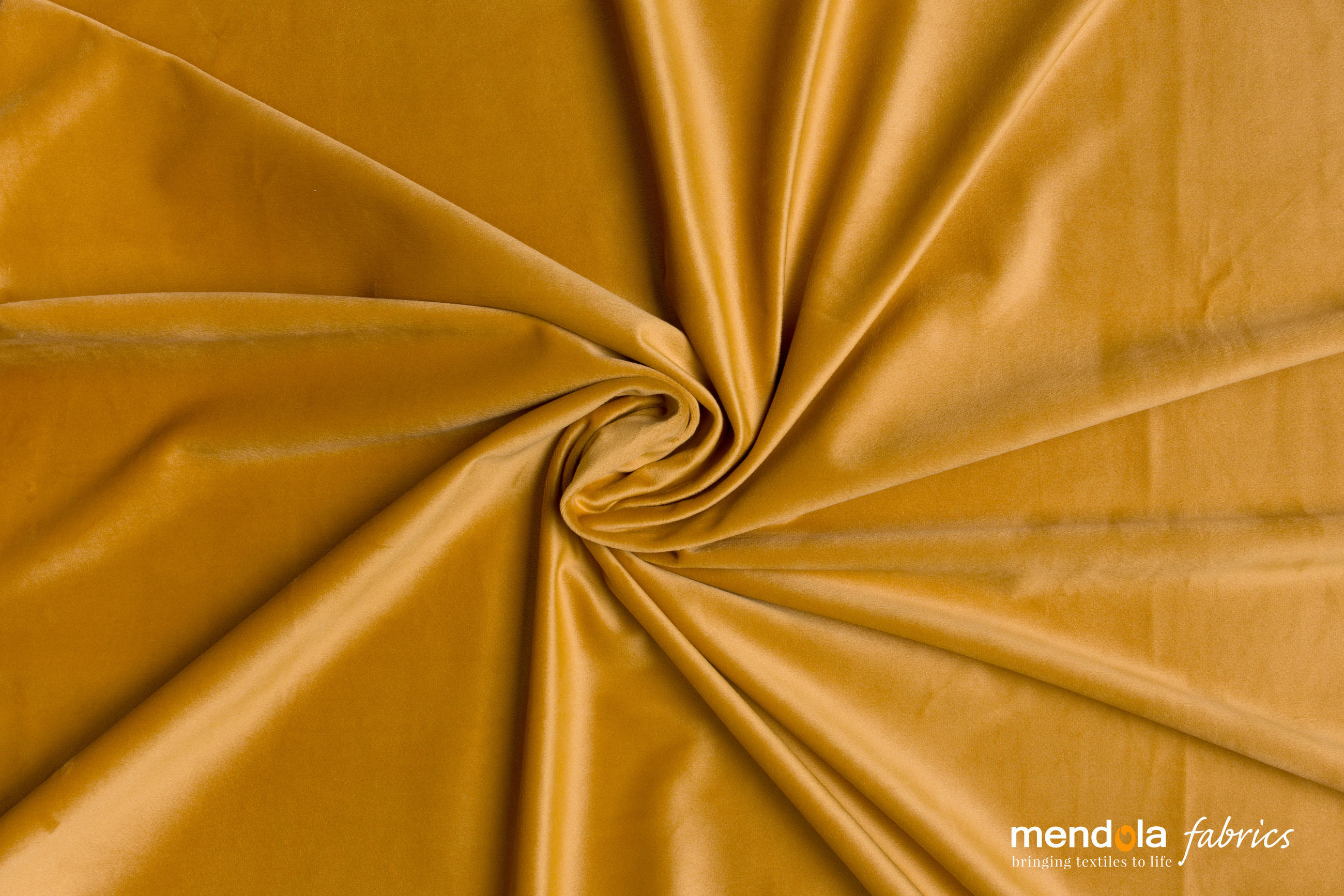 DRAPERIE CONFECȚIONATĂ black-out (nu permite trecerea luminii)  - Basics, textil (22/26.5/6cm)