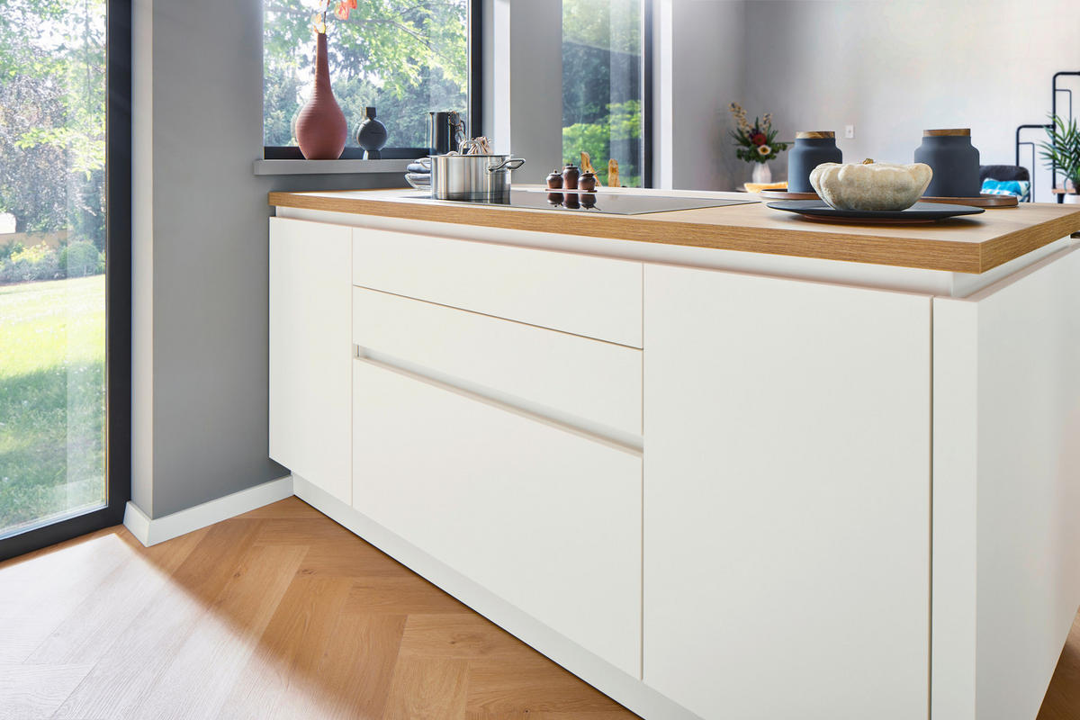 EINBAUKÜCHE   - Weiß, Design, Holzwerkstoff - Dieter Knoll