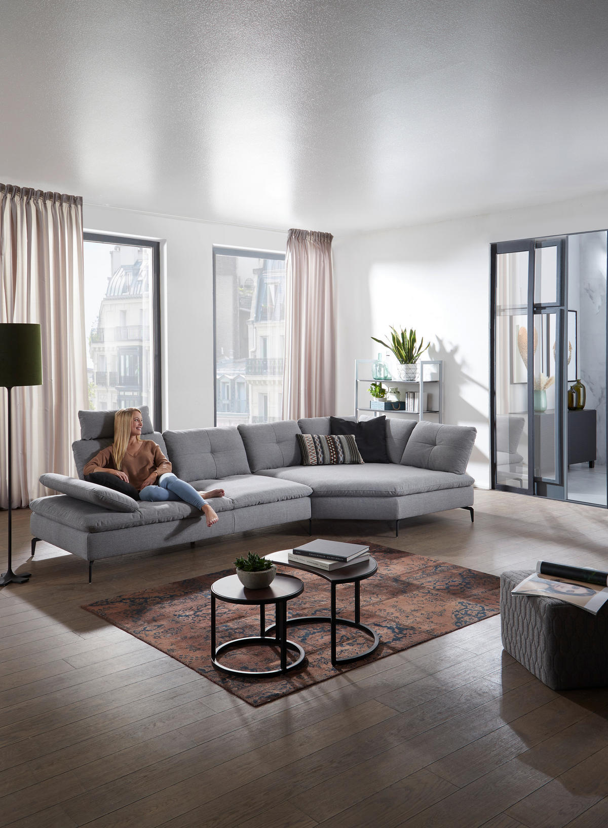 ECKSOFA in Flachgewebe Hellgrau  - Hellgrau/Schwarz, Design, Textil/Metall (344/159cm) - Chilliano
