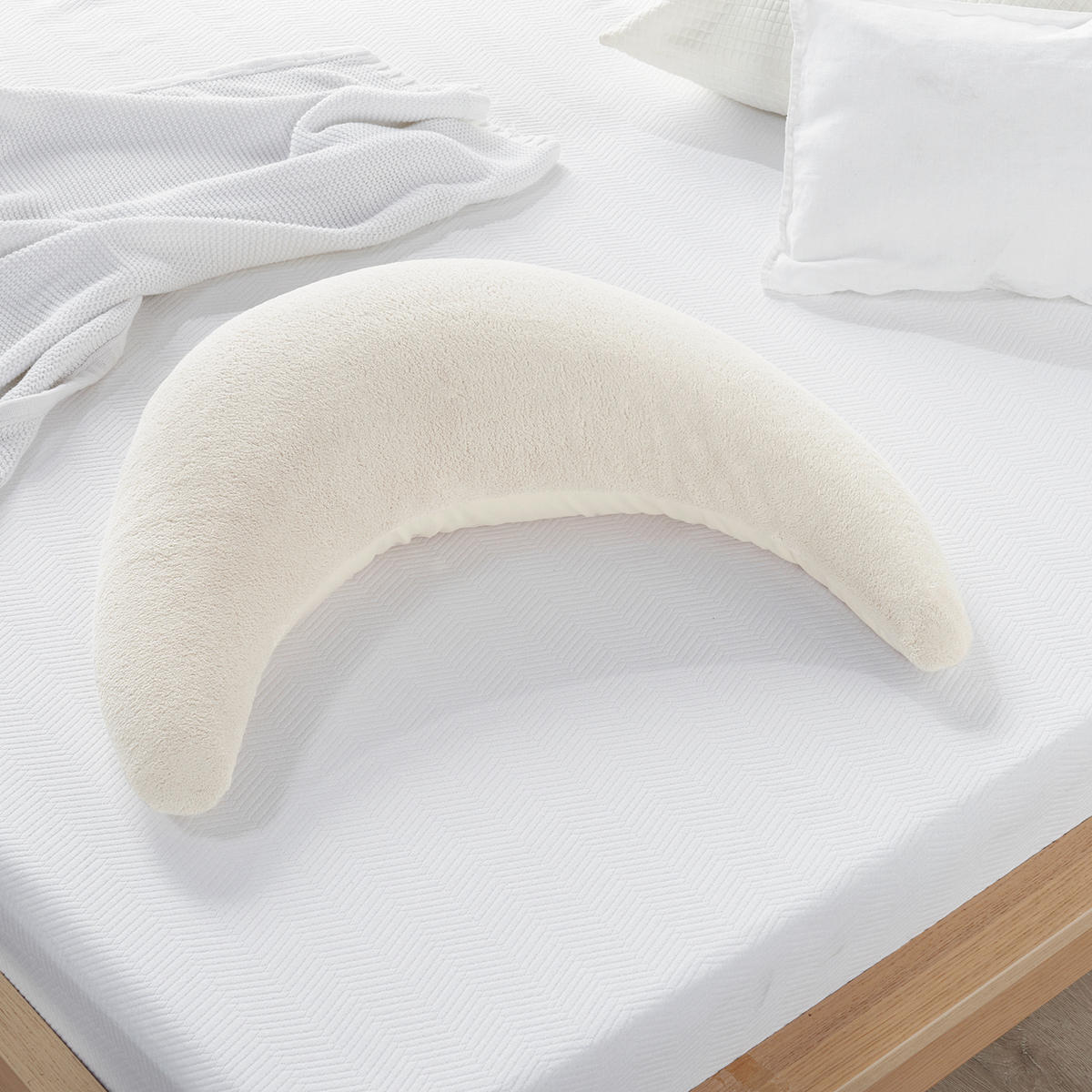 STILLKISSEN Plüschmond  27/140 cm  - Creme, KONVENTIONELL, Textil (27/140cm) - Theraline