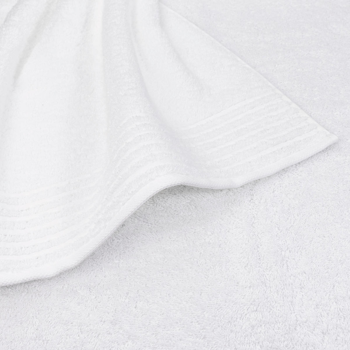 DUSCHTUCH Superwuschel 67/140 cm  - Weiß, Basics, Textil (67/140cm) - Moeve