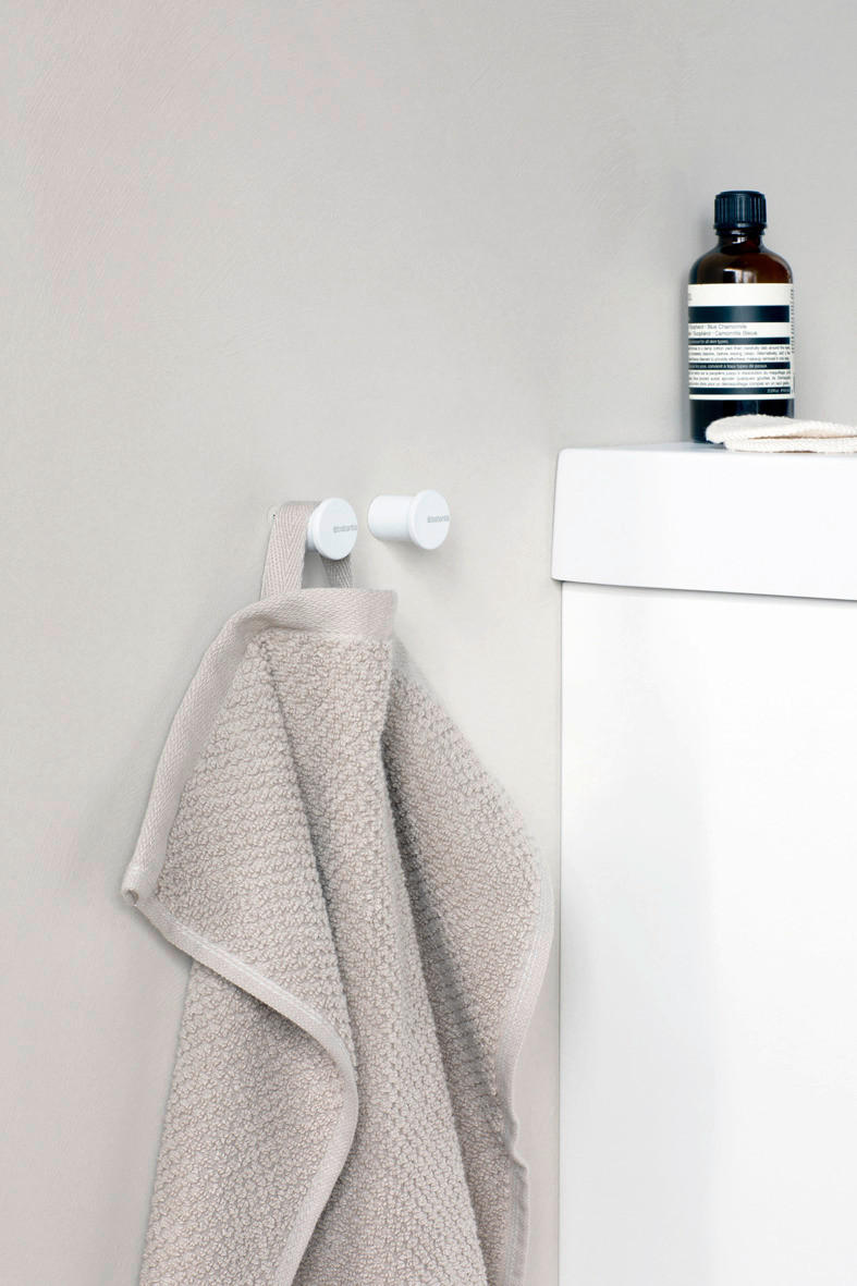 KAVELJČEK ZA BRISAČO - bela, Basics, kovina (2.1/2.1/2.3cm) - Brabantia