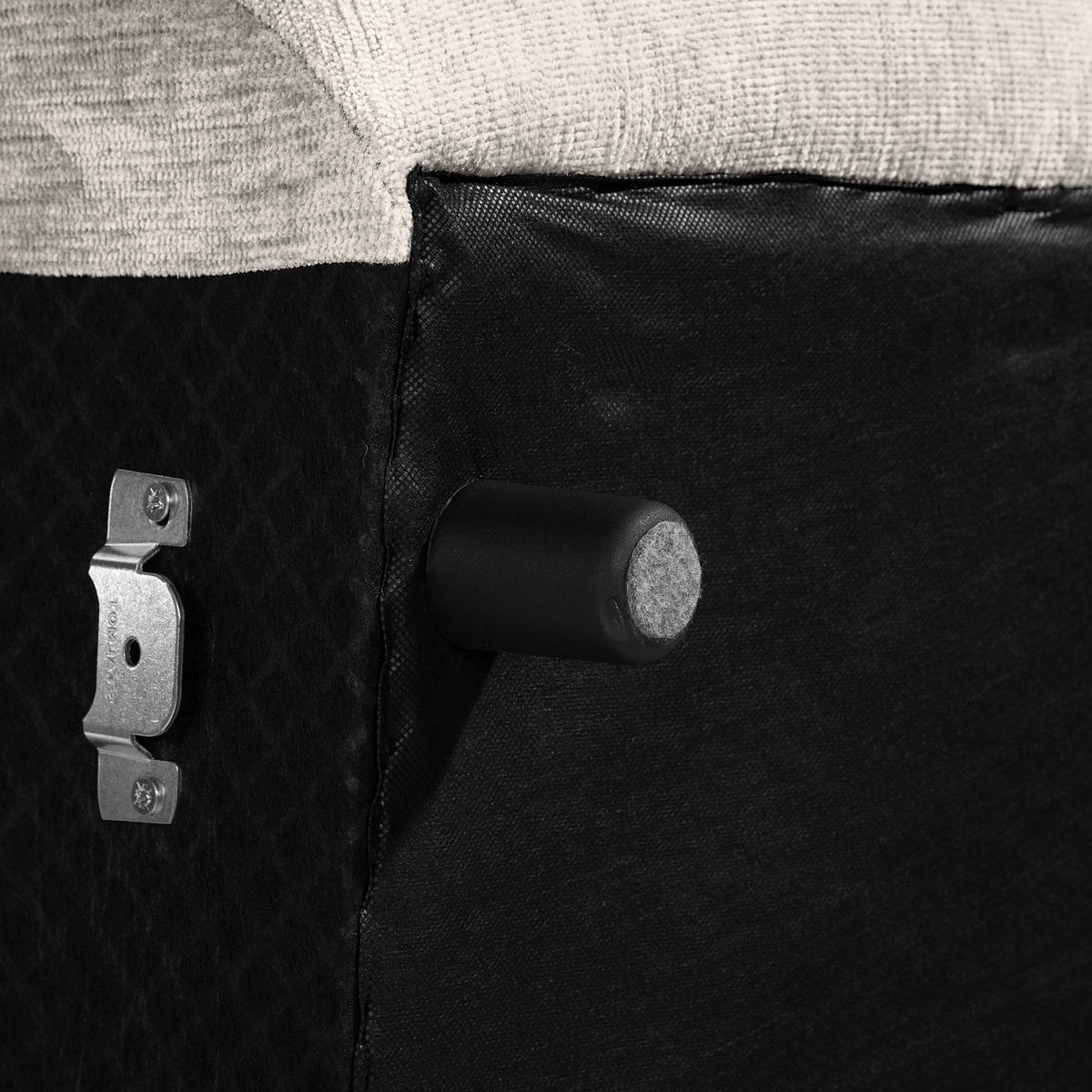 ECKSOFA in Chenille Silberfarben  - Silberfarben/Schwarz, Modern, Kunststoff/Textil (184/269cm) - Trendmanufaktur