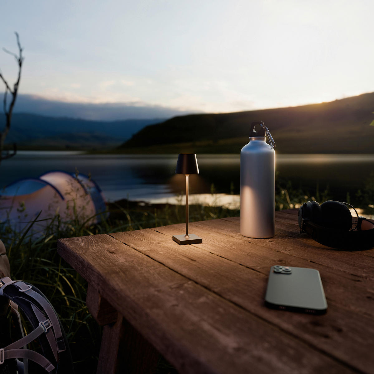 AKKU-TISCHLEUCHTE Nuindie 5,6/5,6/21 cm   - Schwarz, Basics, Metall (5,6/5,6/21cm)