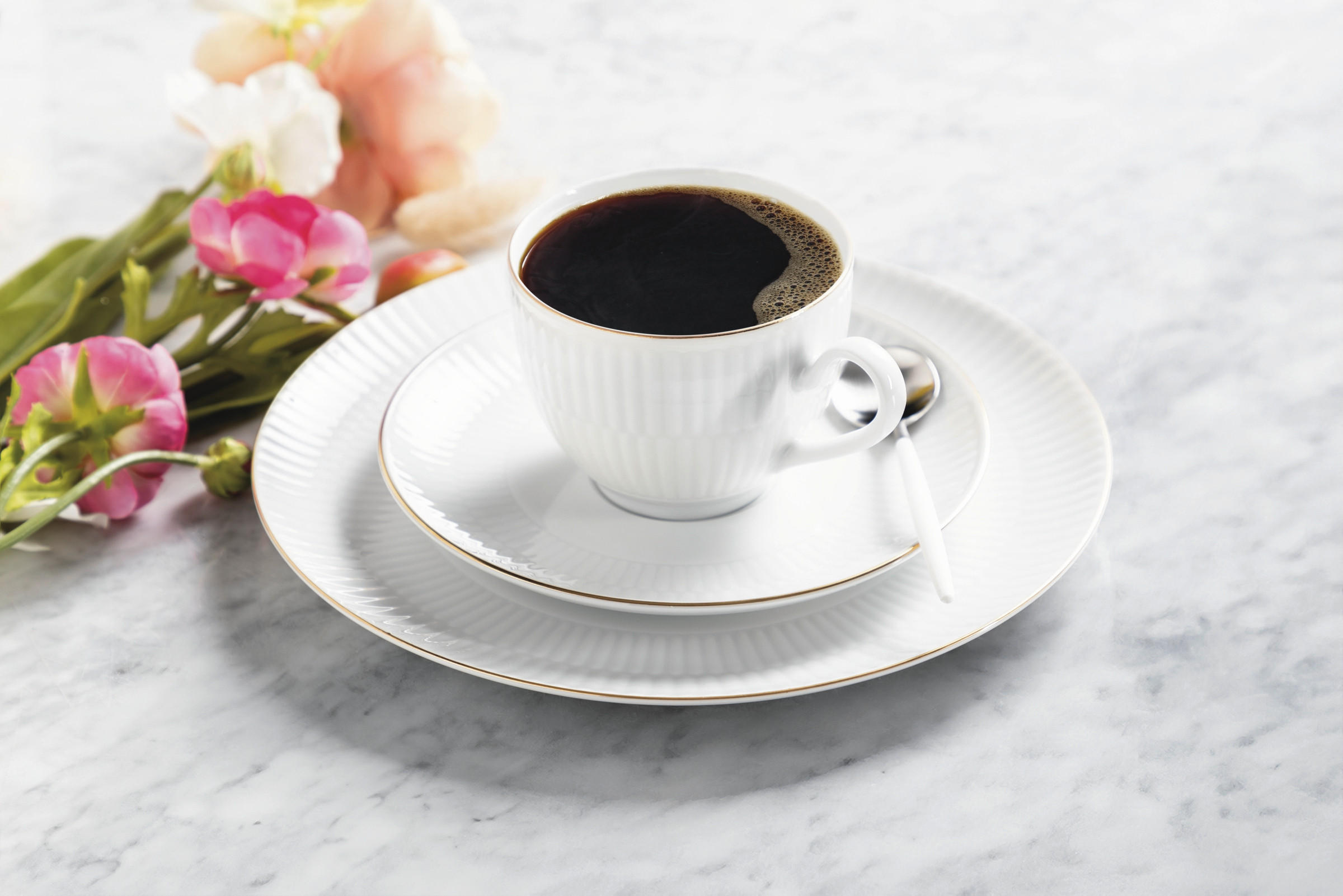 KAFFEESERVICE Amina 18-teilig  - Weiss Hochglanz/Goldfarben, Keramik (4,599kg)